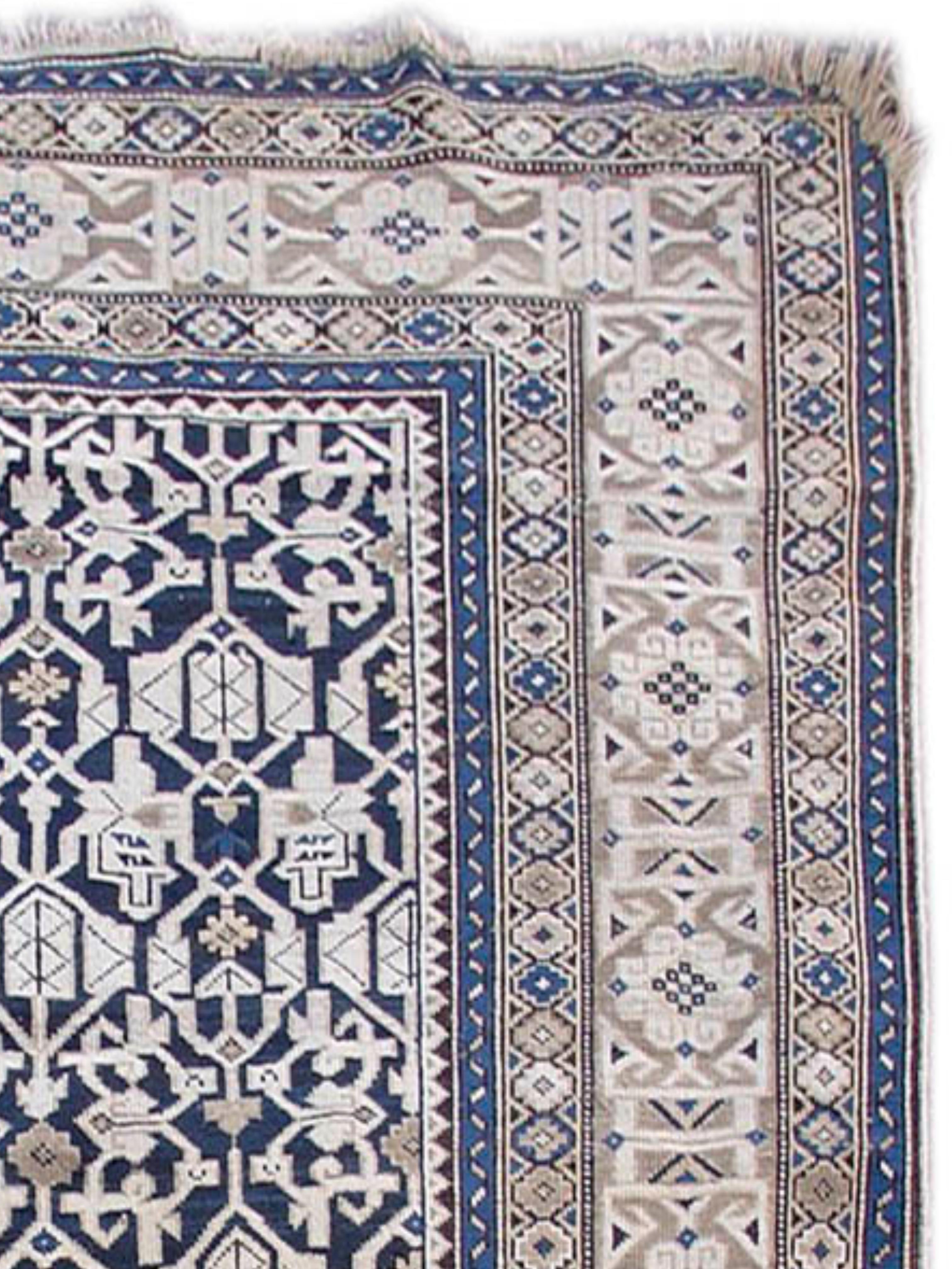 Annodato a mano Tappeto Shirvan, XIX secolo in vendita