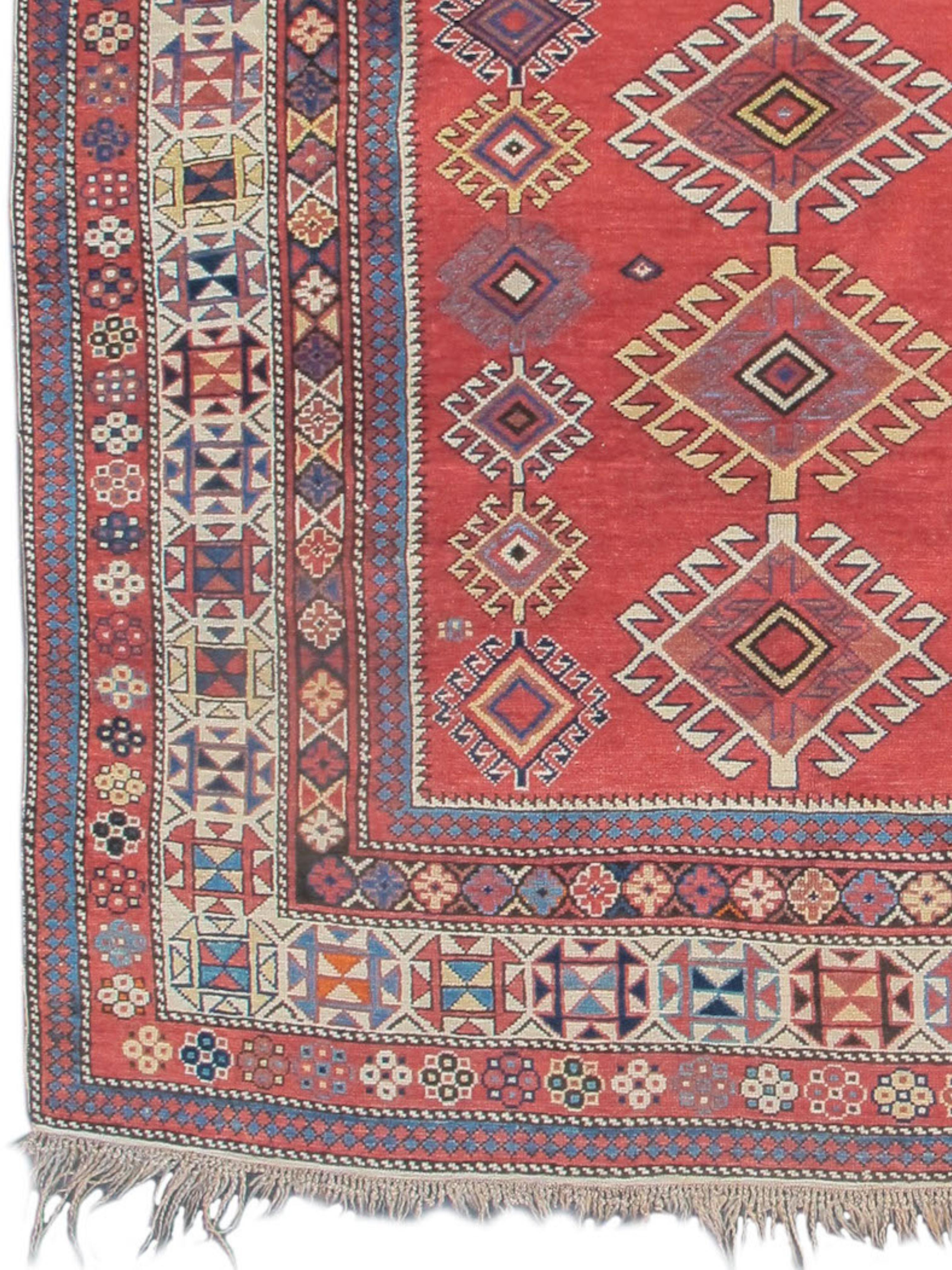 Shirvan-Teppich, spätes 19. Jahrhundert (Kaukasisch) im Angebot