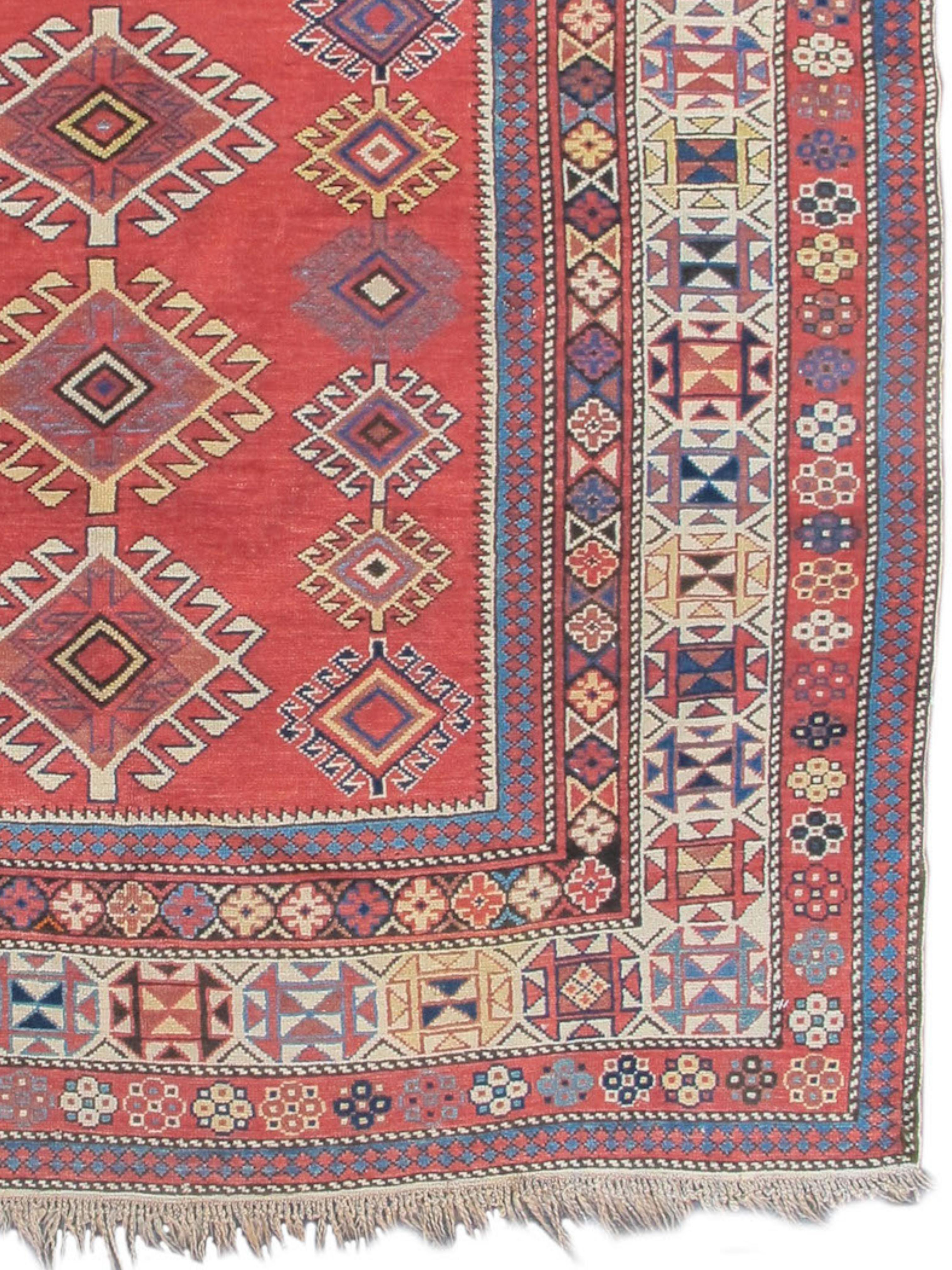 Shirvan-Teppich, spätes 19. Jahrhundert (Handgeknüpft) im Angebot