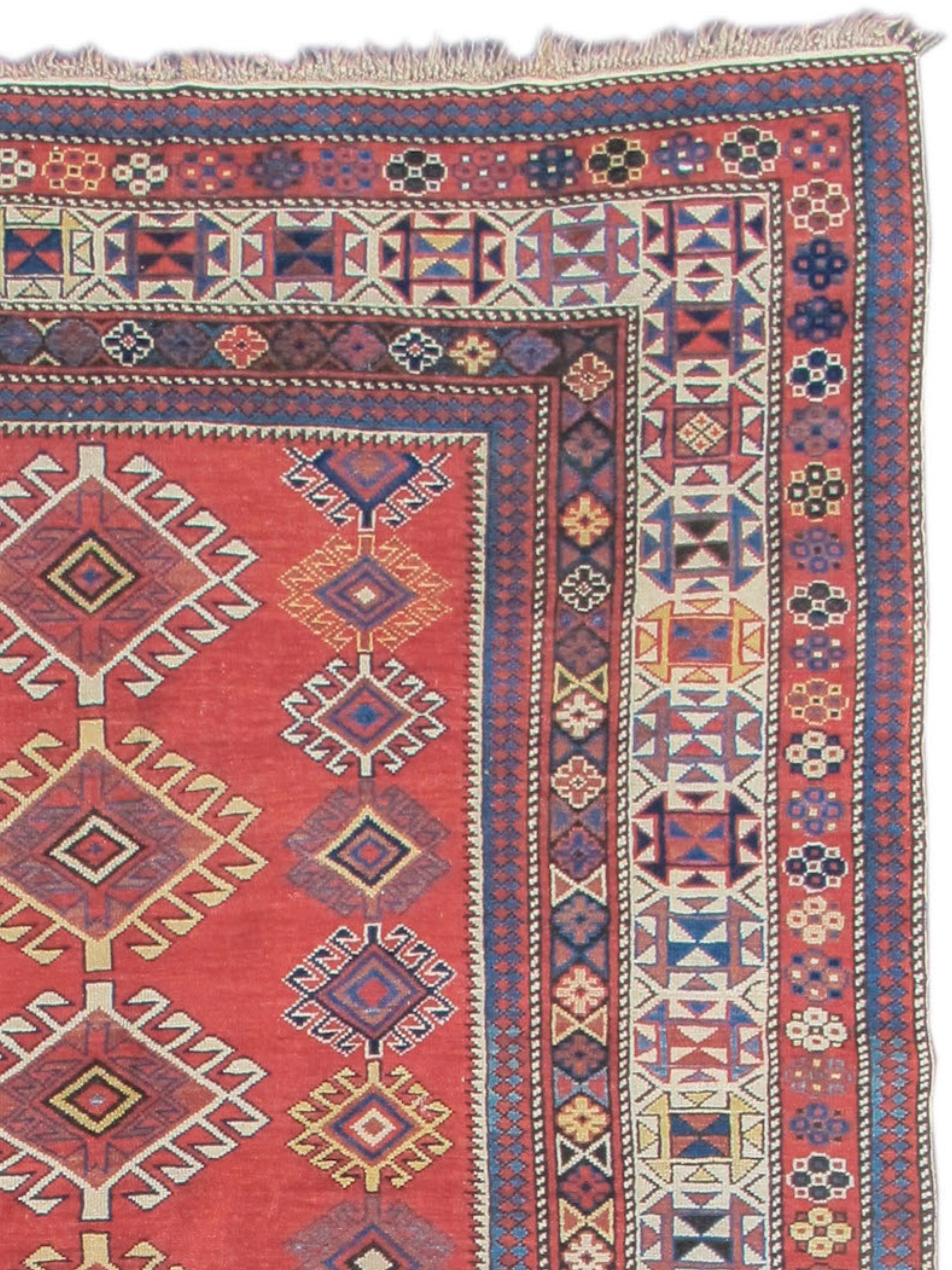 Shirvan-Teppich, spätes 19. Jahrhundert im Zustand „Gut“ im Angebot in San Francisco, CA