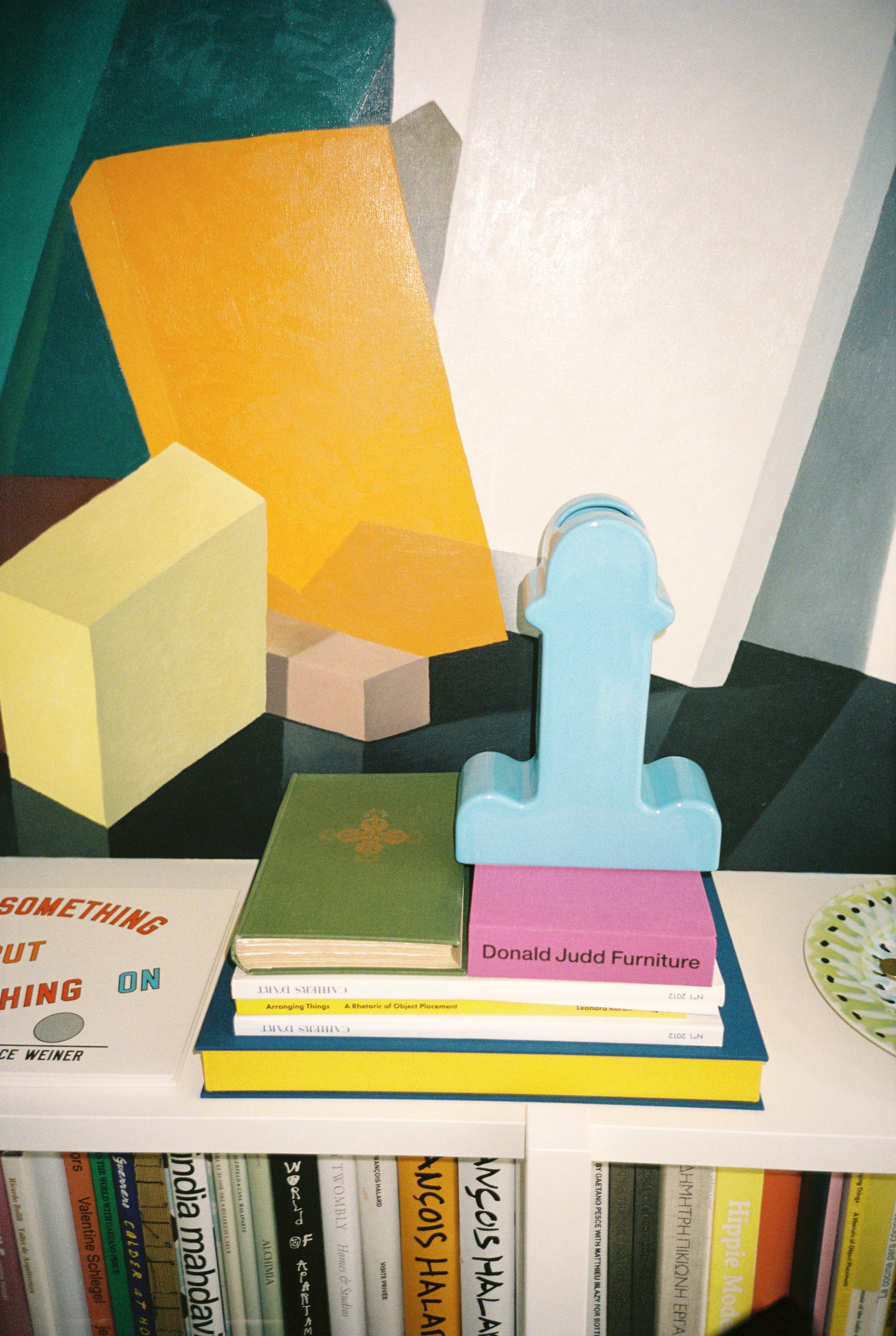 Florero SHIVA de Ettore Sottsass en cerámica esmaltada azul brillante, España en venta 3