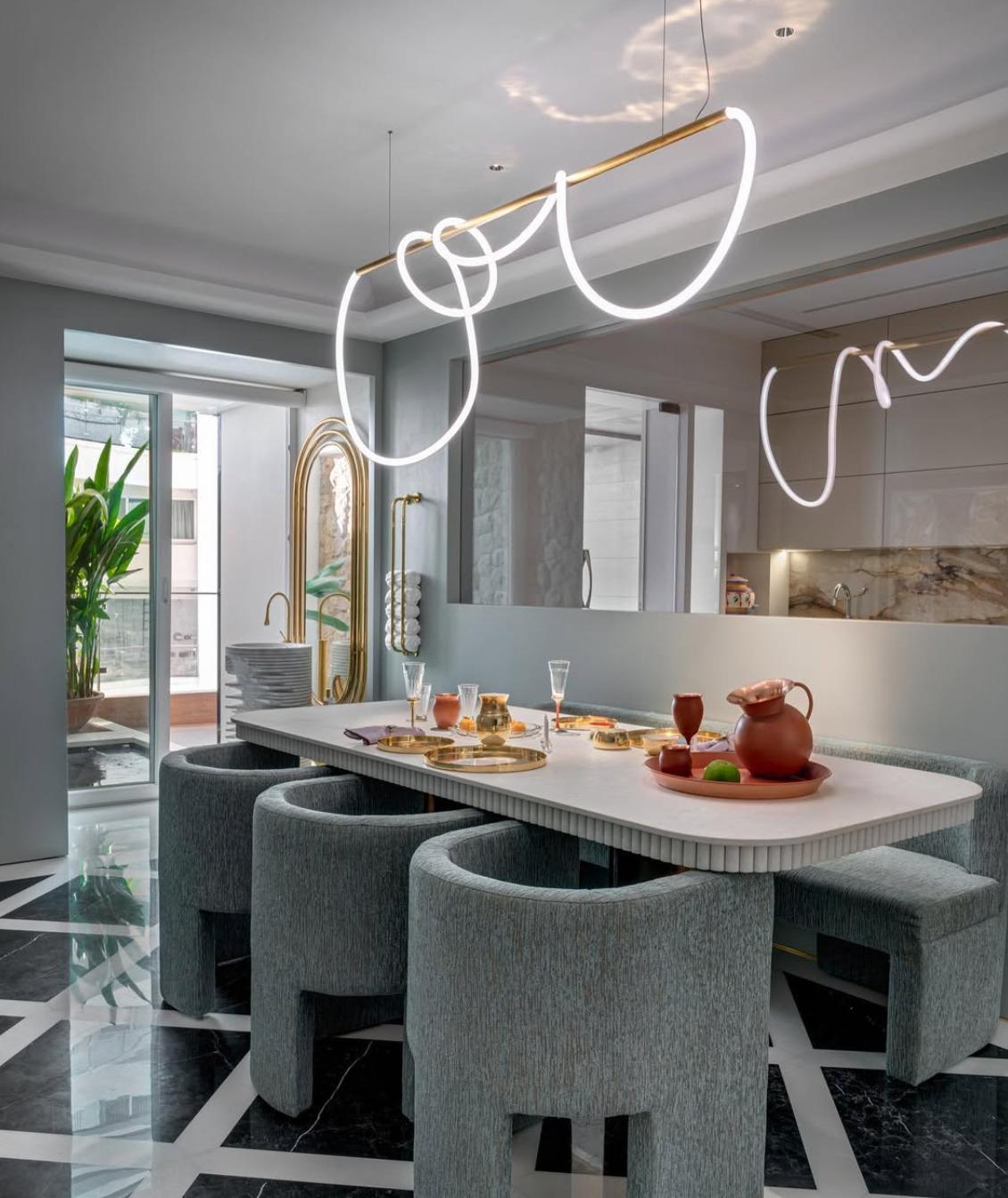 Unique Loop Linear Contemporary Brass Suspension Light by Morghen Studio For Sale 3