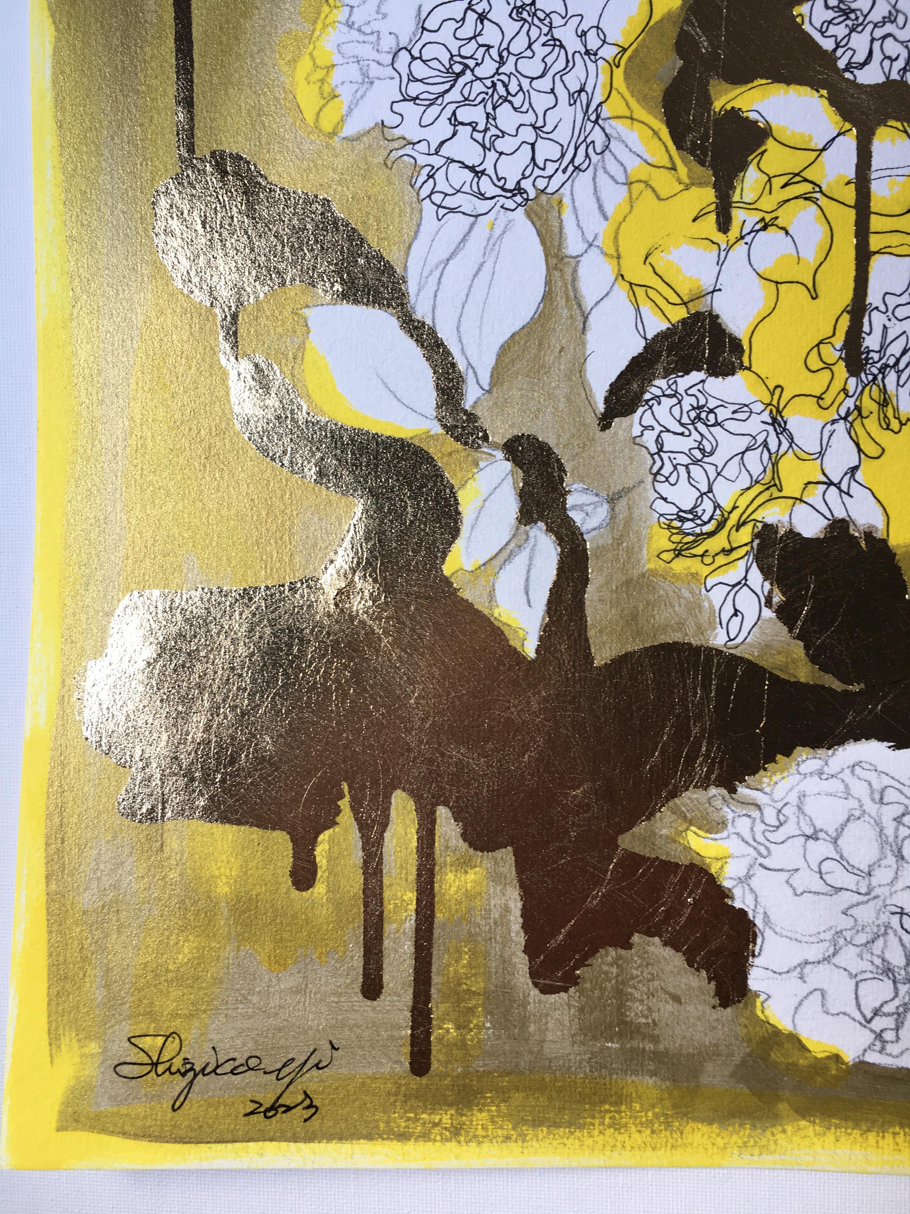 Shizico pintó esto plein air en su soleado jardín londinense, posteriormente dorado a mano con pan de oro en el estudio. Aplicó pintura Oro 550 Ture y Amarillo Van Gogh creando un impresionante telón de fondo para una cascada de rosas bañándose al