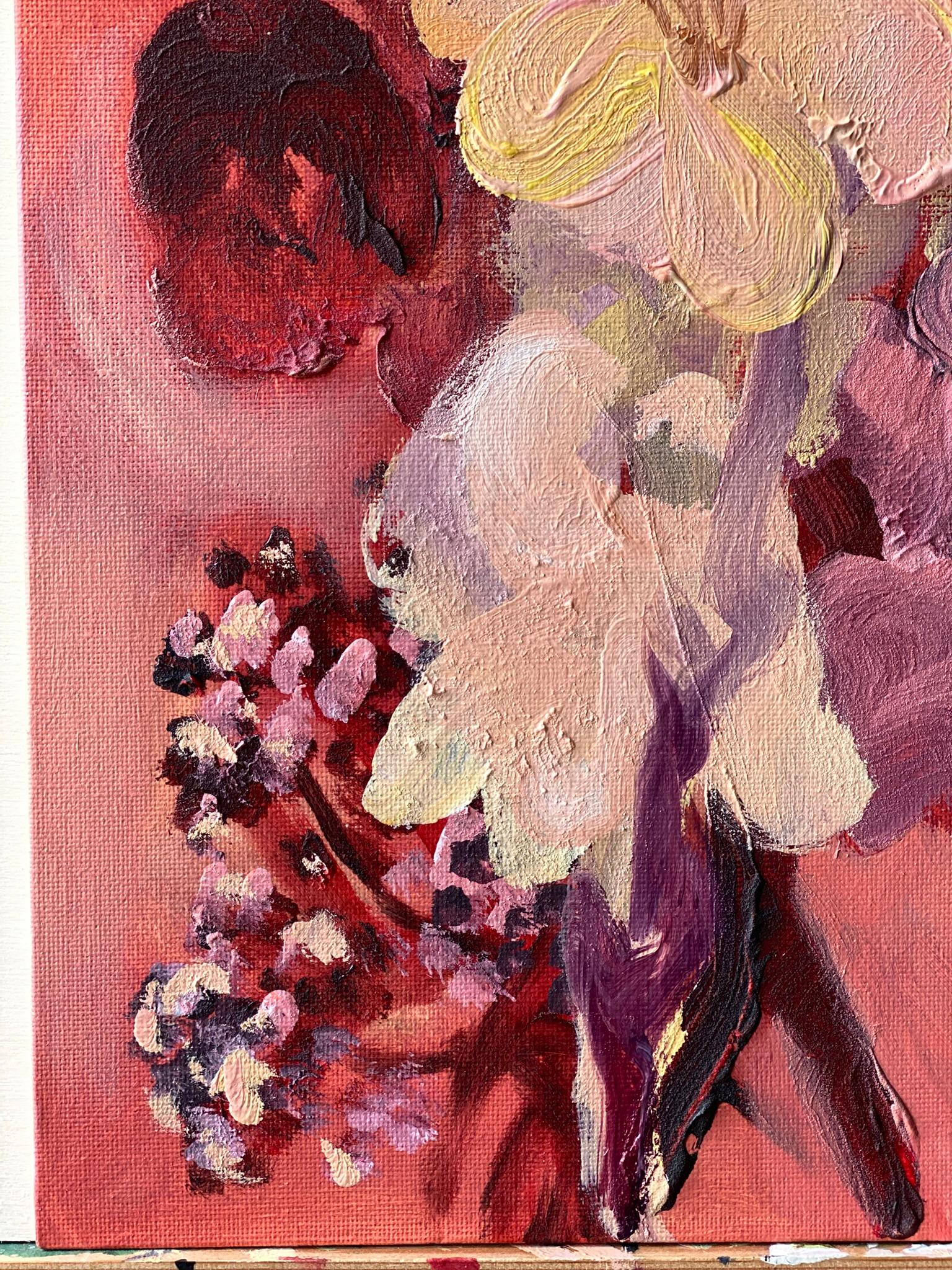 Jardin d'Automne ist Shizico Yis neueste Serie von Studien der Spätsommerflora aus ihrem Garten. Während sie die letzten lebhaften Tage des Sommers bis in den Herbst hinein bewahrt, malt sie weiter en plein air.
Für Shizico sind Gladiolen einfach zu