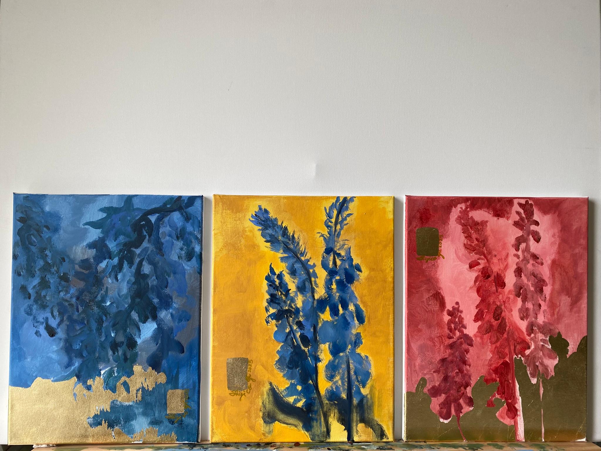 Questo splendido set originale di tre dipinti di Shizico Yi su tela comprende:
Serie Sunlit-Colore primario- Blu
Serie Sunlit-Colore primario- Rosso
Fioritura estiva - Foxgloves gialle
Queste opere fanno parte del progetto Sunlit di Shizico Yi,