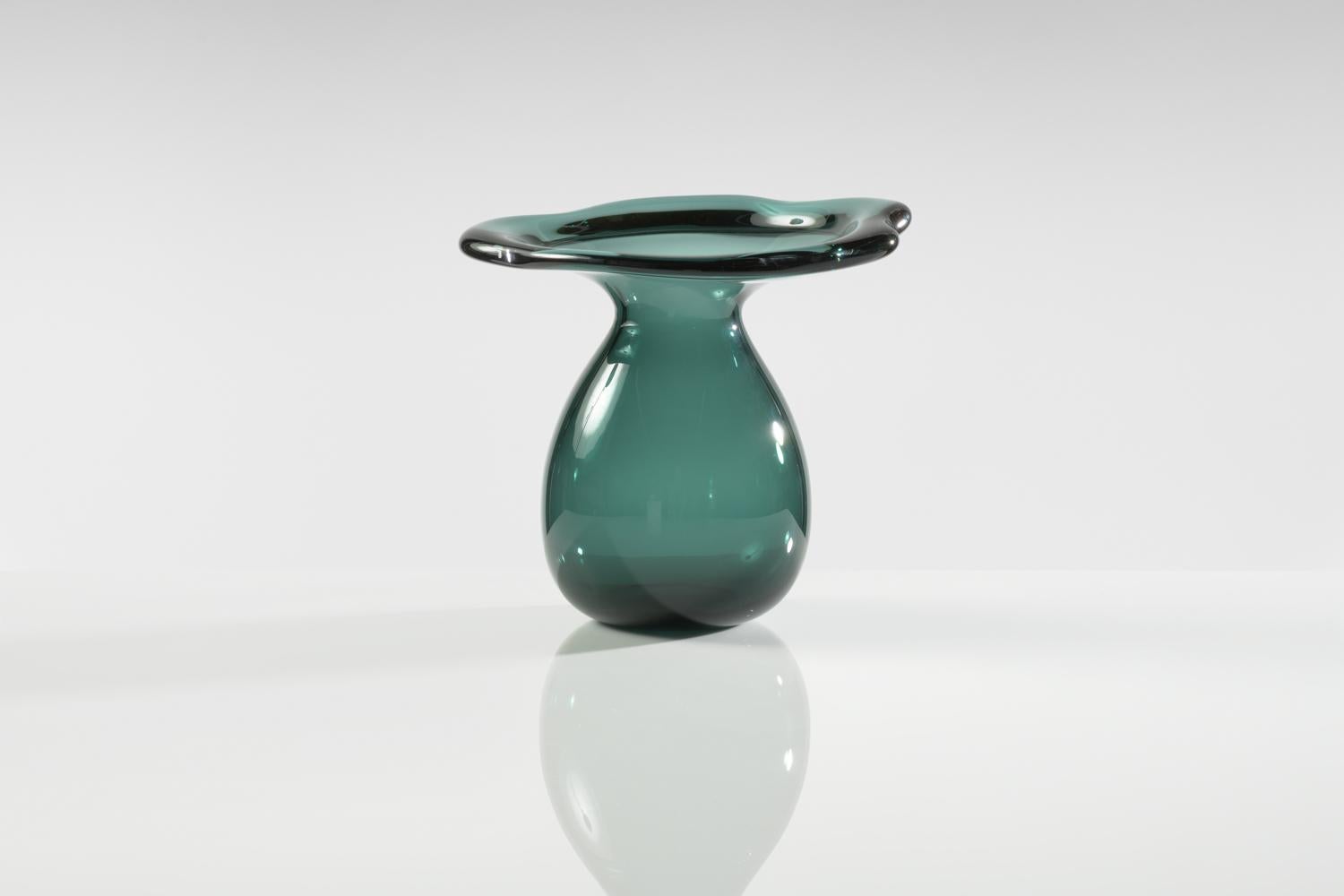 Shizuku Round Vase For Sale 2