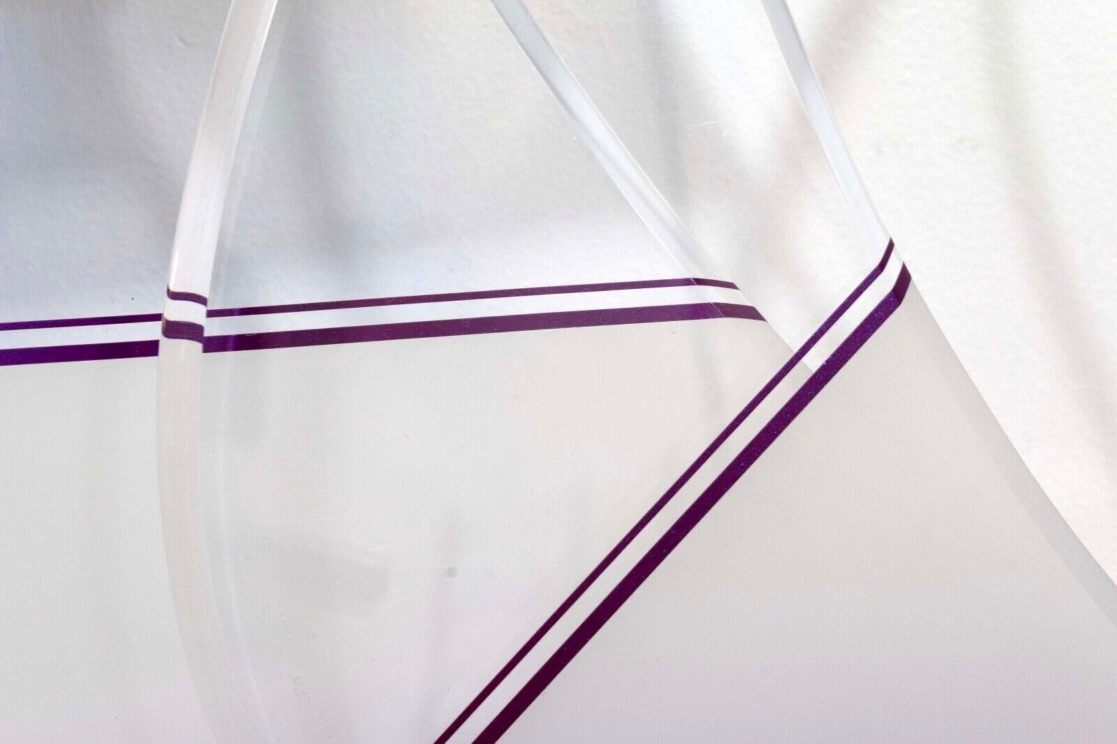 Shlomi Haziza Lucite Purple and Clear Sailboat Sculpture Modernity Contemporaine en vente 2
