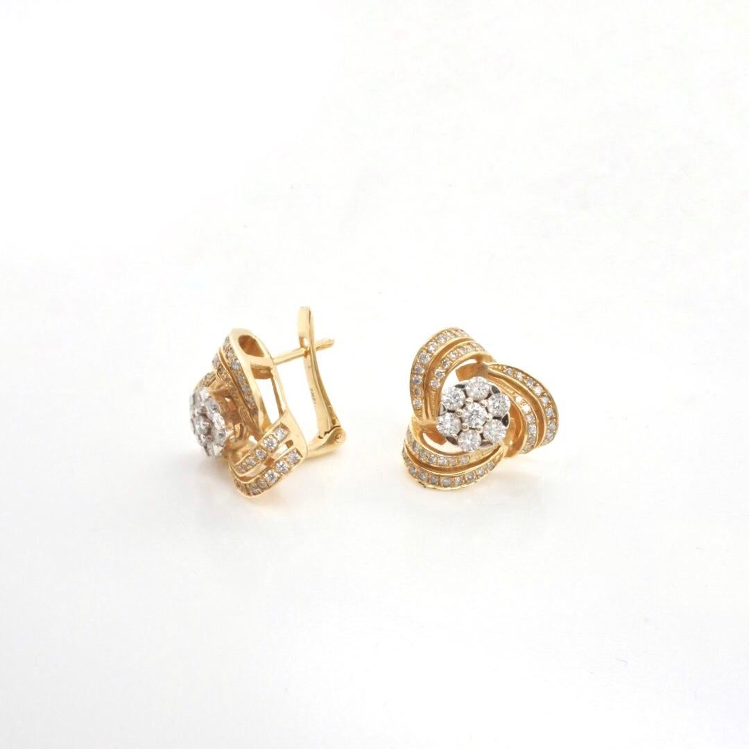 1.18 Carat Diamond Earrings in 14 Karat Yellow Gold - Shlomit Rogel

These 14k yellow gold diamond earrings are the definition of 