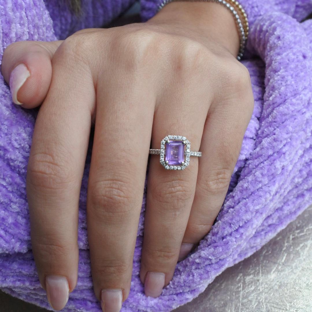 1.65 Carat Emerald Cut Amethyst and Diamonds Ring in White Gold - Shlomit Rogel For Sale 1