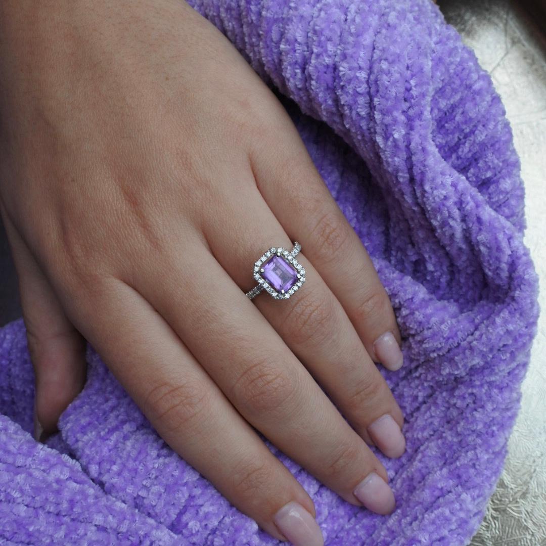 1.65 Carat Emerald Cut Amethyst and Diamonds Ring in White Gold - Shlomit Rogel For Sale 4