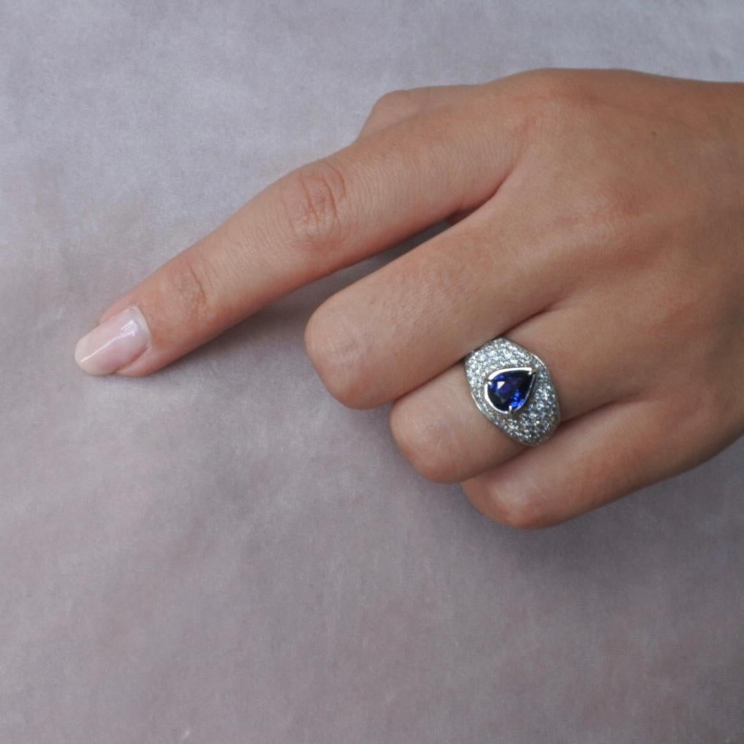 2.66 Carat GIA Certified Sapphire Diamonds Ring 18 Karat Gold 18K White Gold In New Condition For Sale In Ramatgan, IL