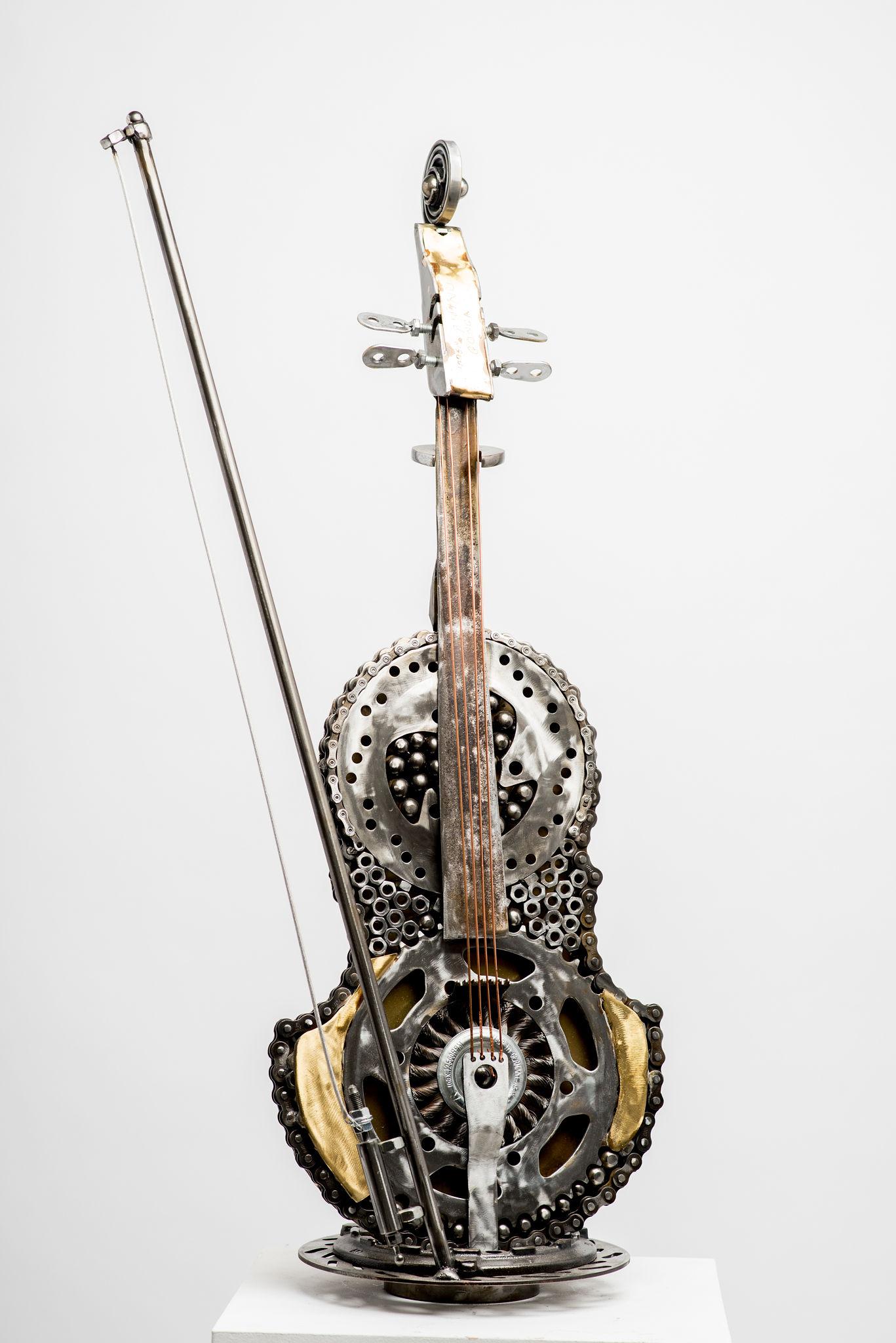 Shmulik, Violin, mixed media, musical instrument, sculpture, bicycle chains, Israeli artist, Israeli art