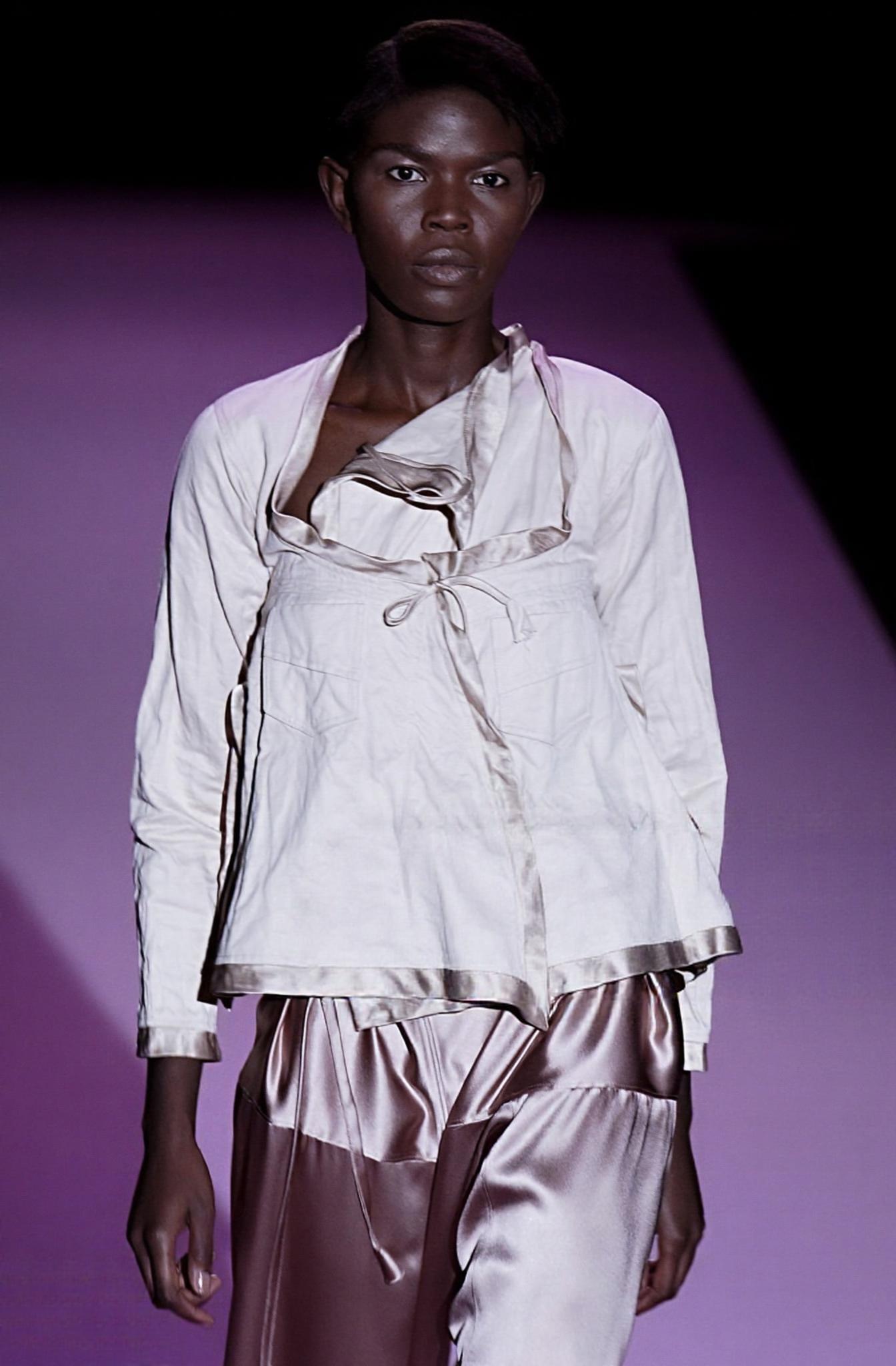 Veste Tom Ford for Gucci 2002 avec étiquette Taille 40, très neuve en vente 5