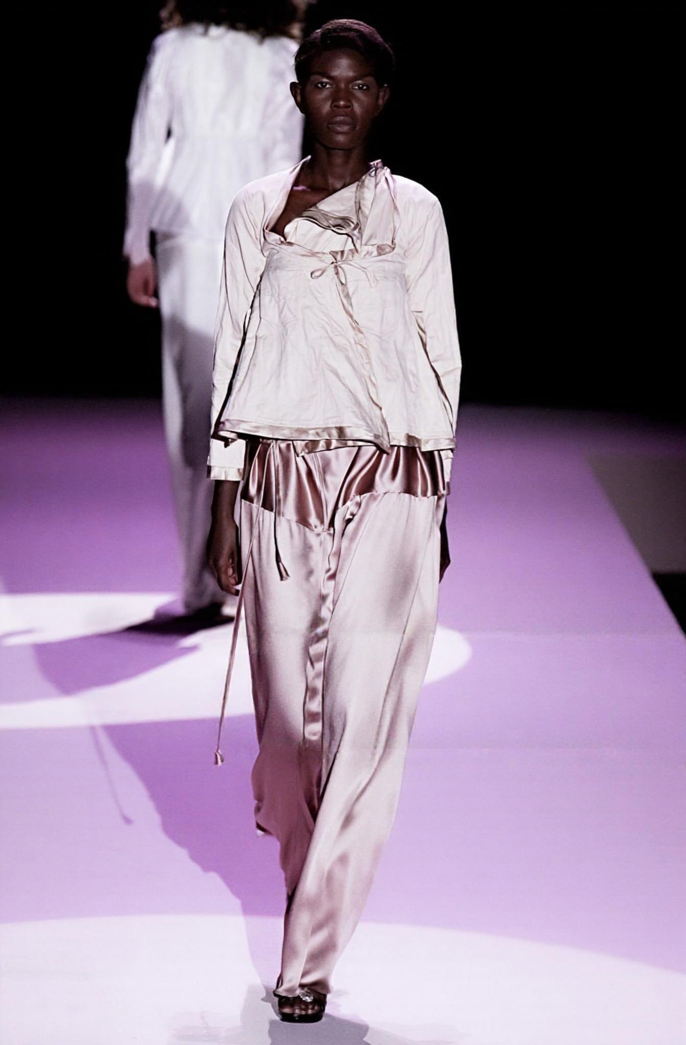Veste Tom Ford for Gucci 2002 avec étiquette Taille 40, très neuve en vente 4