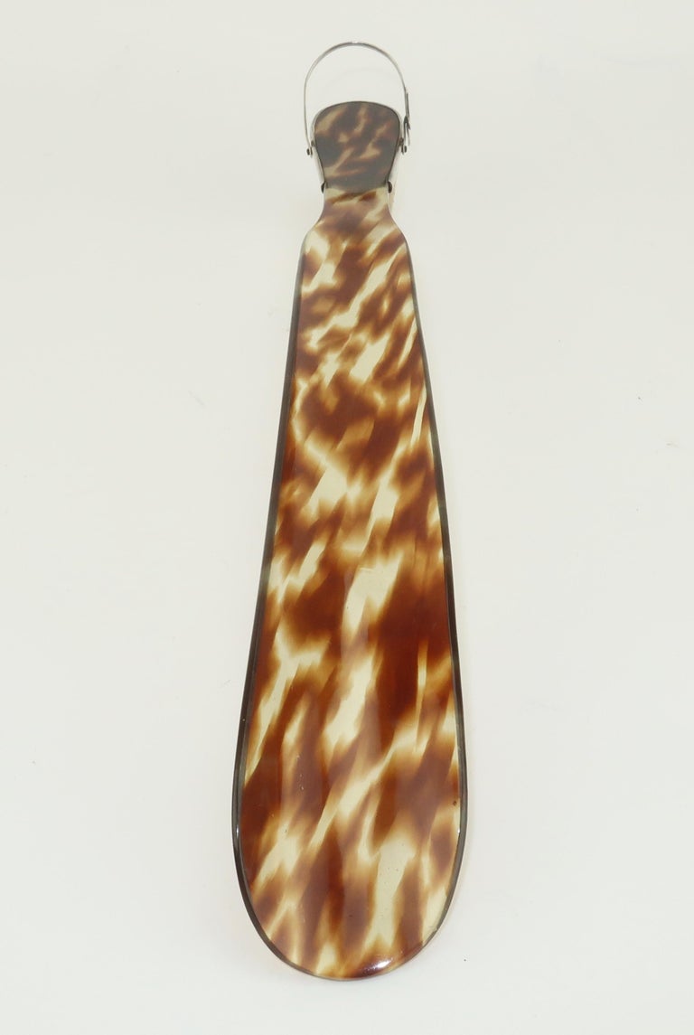 Shoe Shaped Sterling Silver and Faux Tortoise Shoe Horn For Sale at 1stDibs