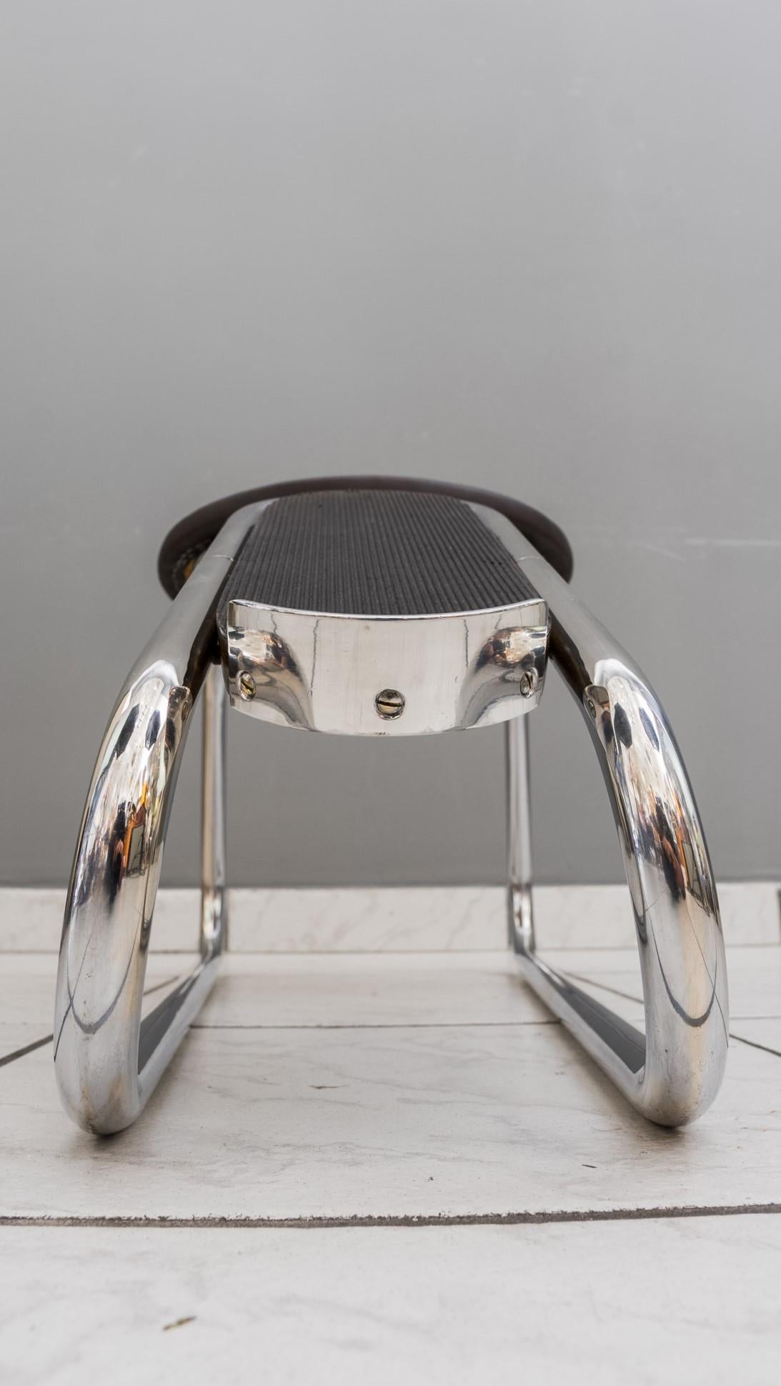 Shoe Stool with a Seat, and a Mirror Stand Set, Vienna, circa 1920s For Sale 8