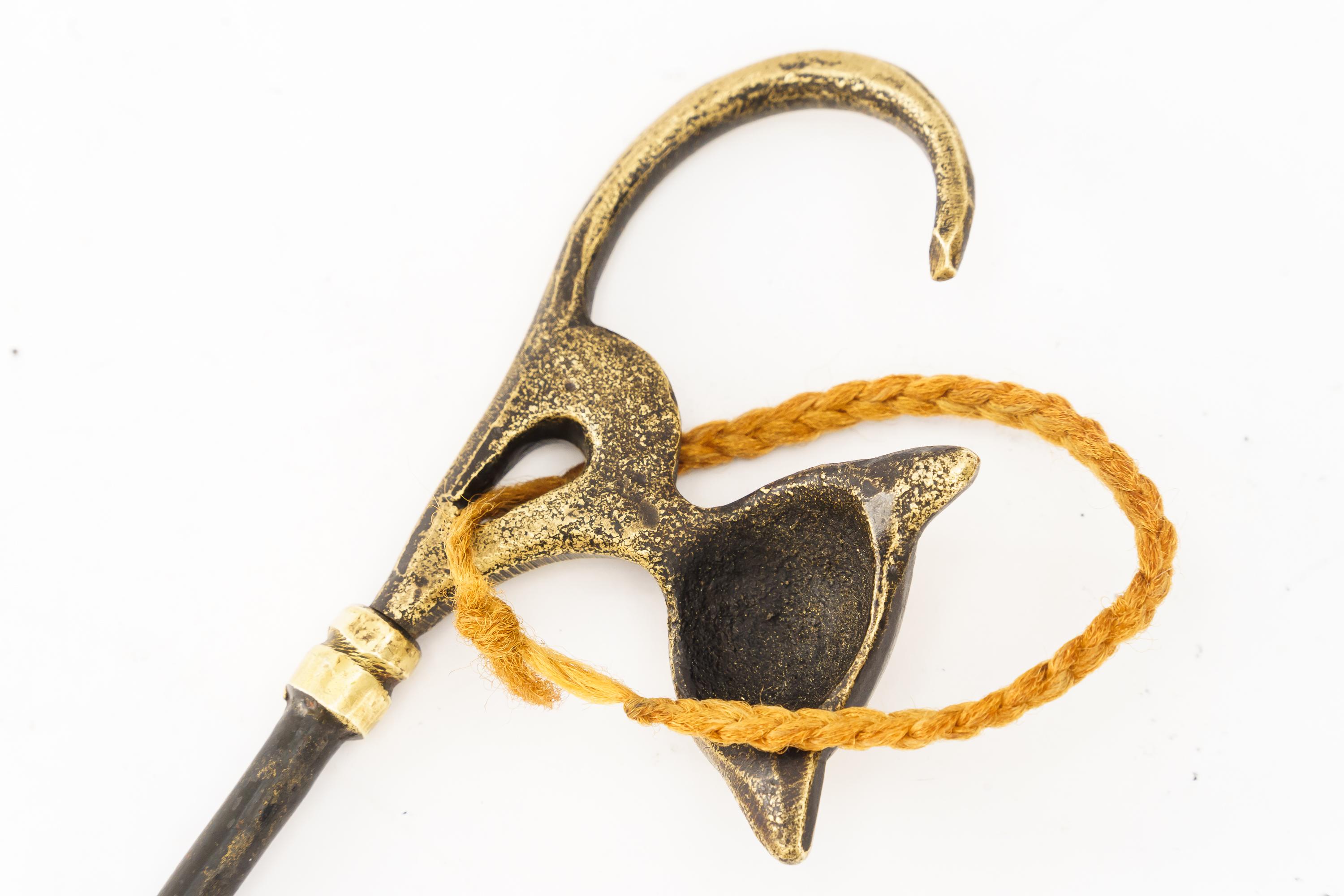 Austrian  Shoehorn Shows a Cat by Walter Bosse Around, 1950s For Sale