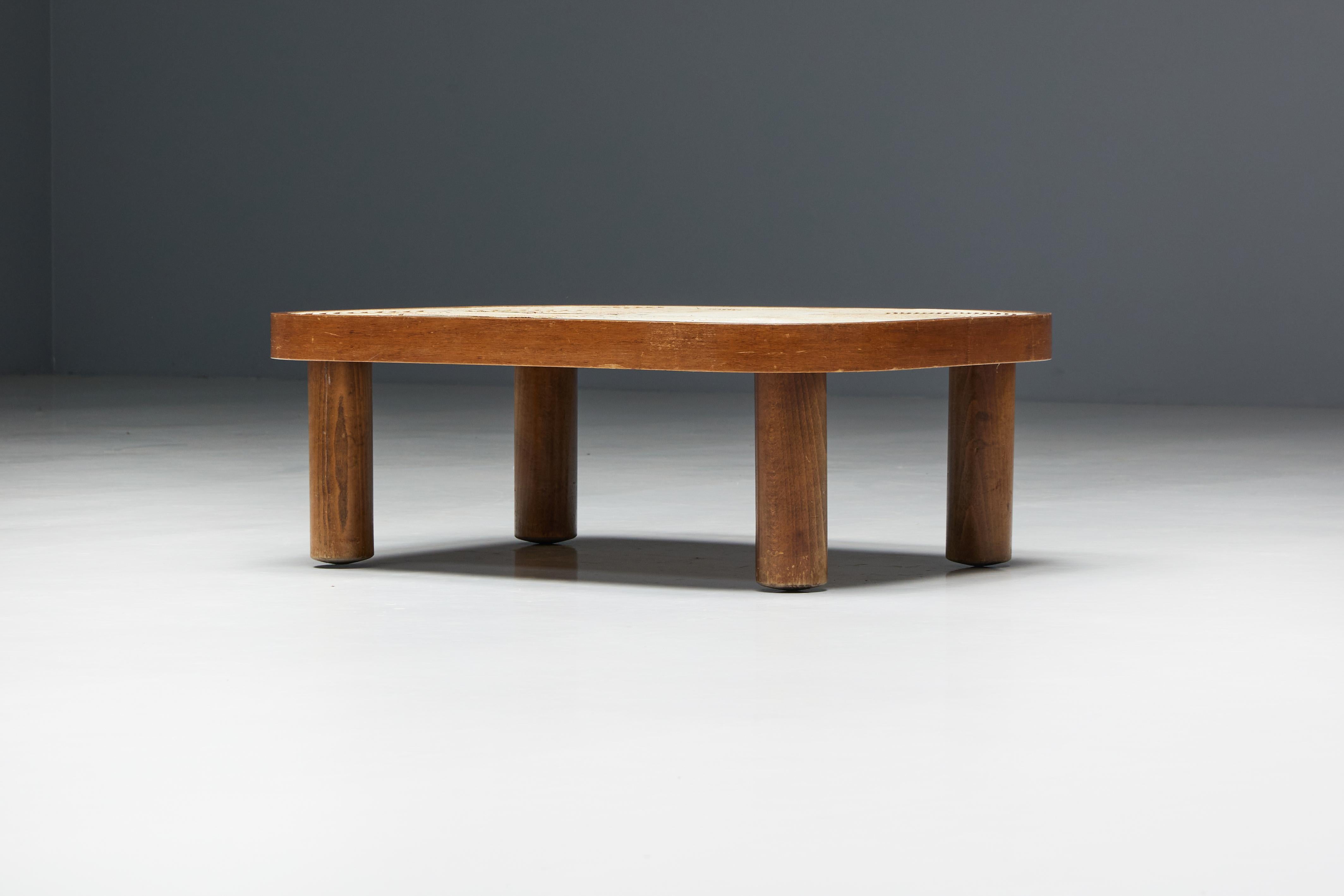 Français Table basse Shogun de Roger Capron, France, années 1960