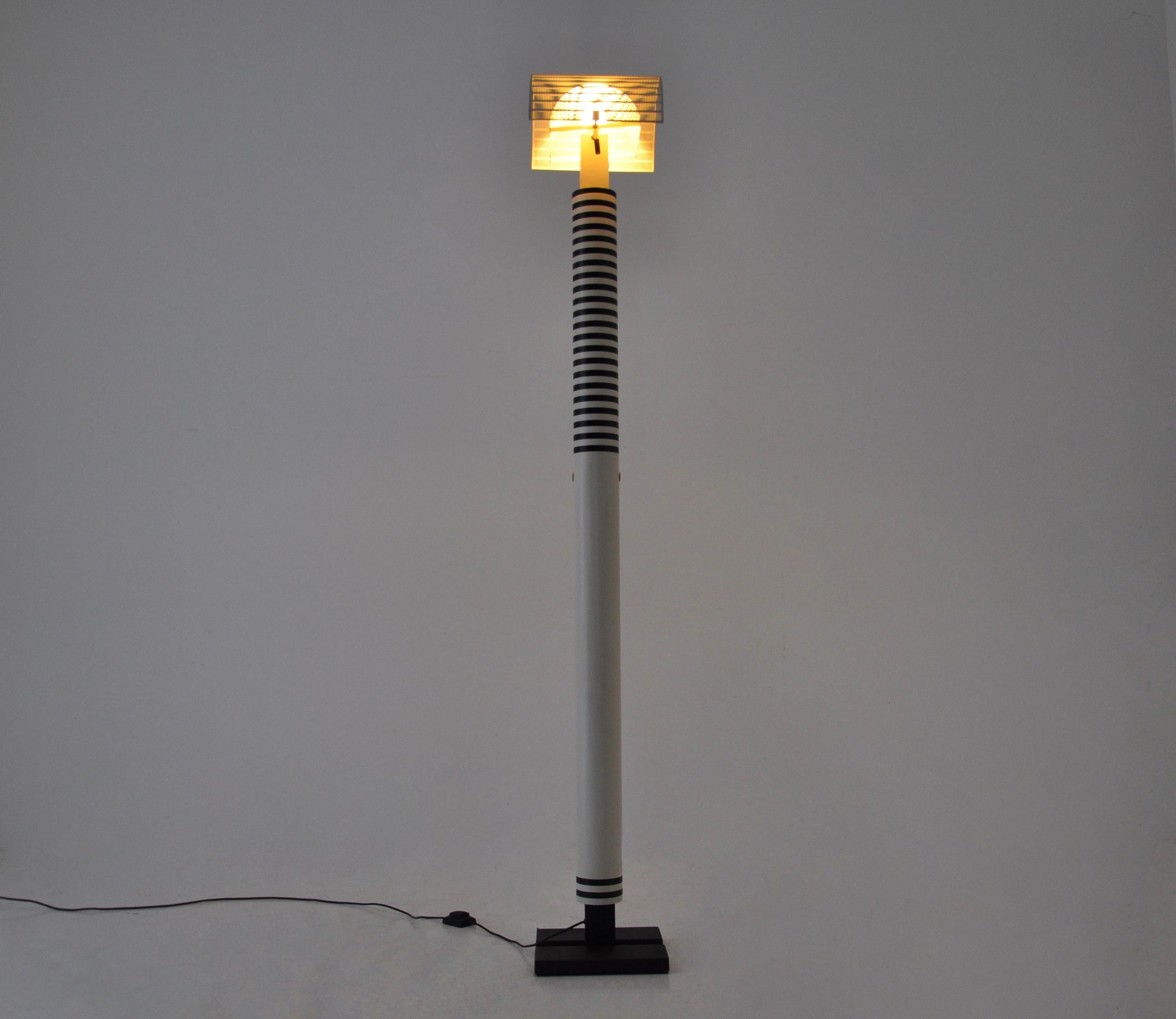 Shogun Floor Lamp by Mario Botta for Artemide, 1980s In Good Condition For Sale In Lasne, BE