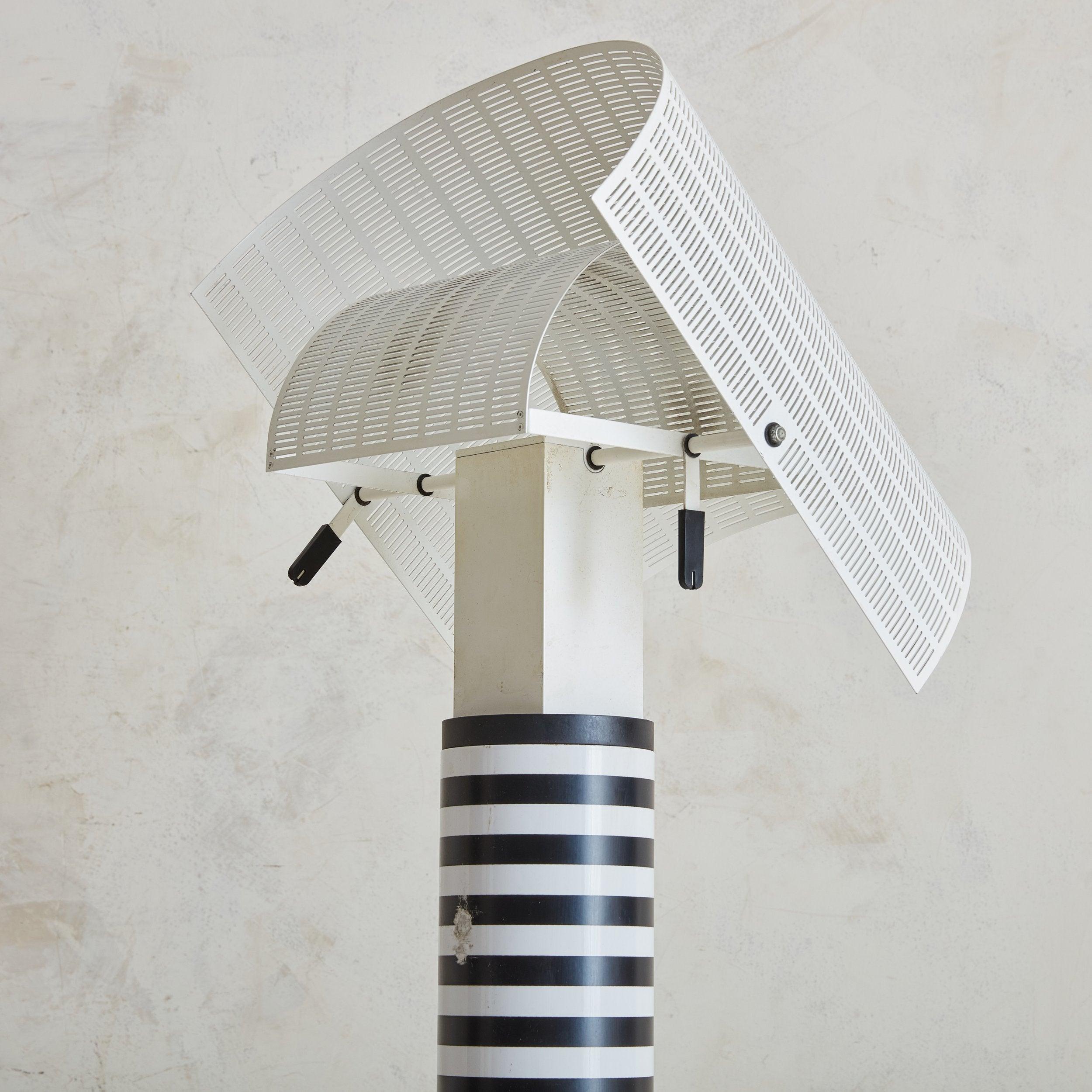 Lámpara de pie 'Shogun' de Mario Botta para Artemide, Italia Años 80 Posmoderno en venta