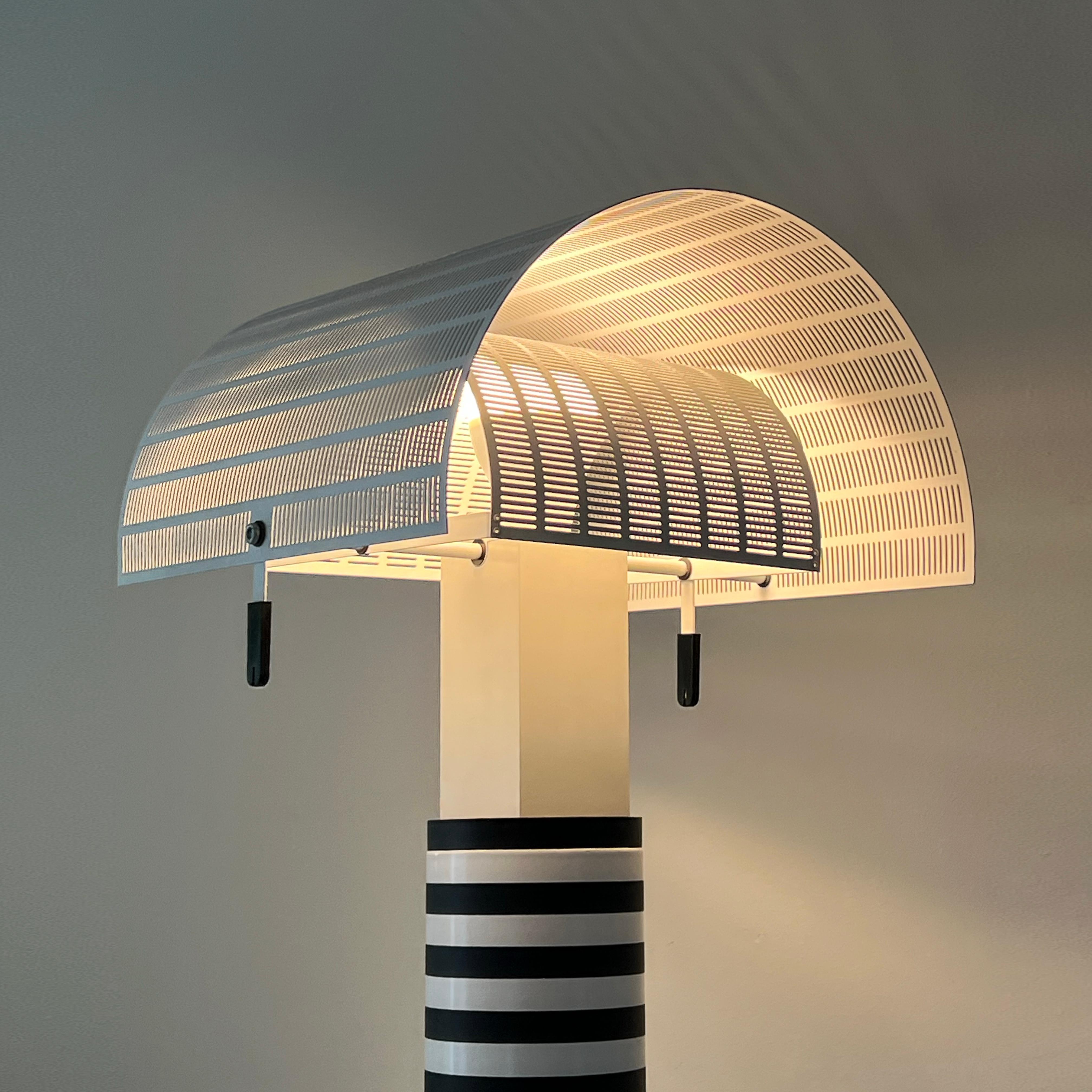 Stehlampe „Shogun“ von Mario Botta für Artemide, Italien, 1980er Jahre (Metall) im Angebot