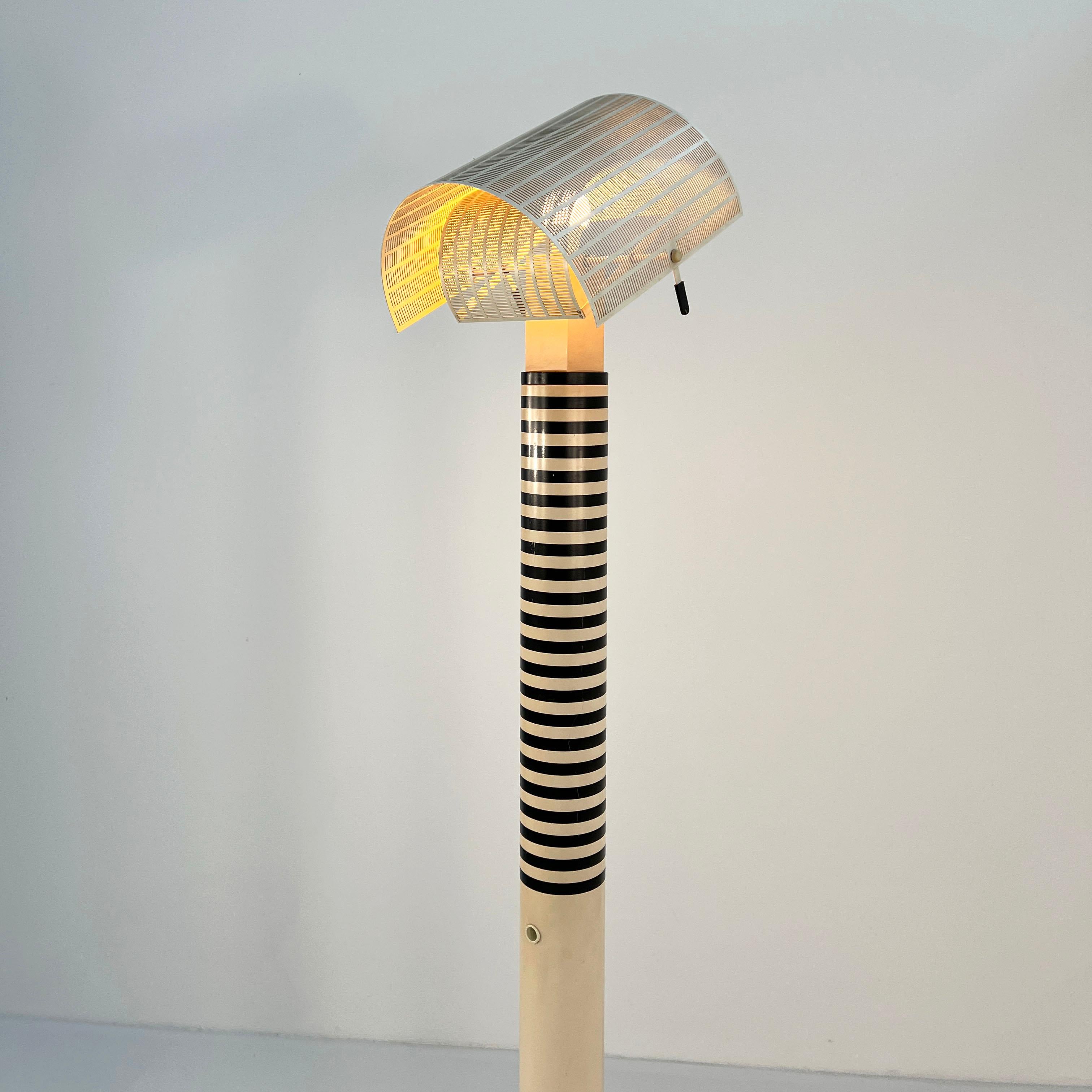 Shogun Stehlampe von Mario Botta für Artemide, 1980er Jahre im Zustand „Gut“ im Angebot in Ixelles, Bruxelles