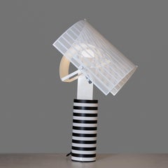 Shogun Mario Botta schwarz-weiße Tischleuchte für Artemide, 1986, 2 Stück