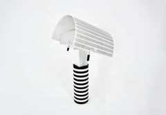 Lampada da tavolo Shogun di Mario Botta per Artemide, anni '80
