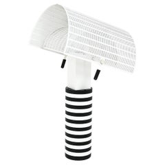 Lampada da tavolo Shogun di Mario Botta per Artemide, anni '80