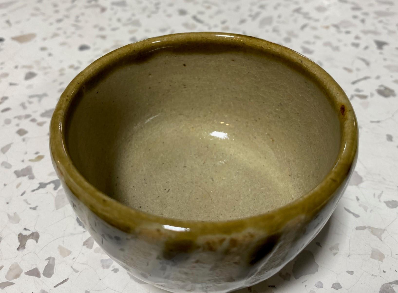 20th Century Shoji Hamada Glazed Finger Wipe Yunomi Tea Cup with Original Signed Sealed Box