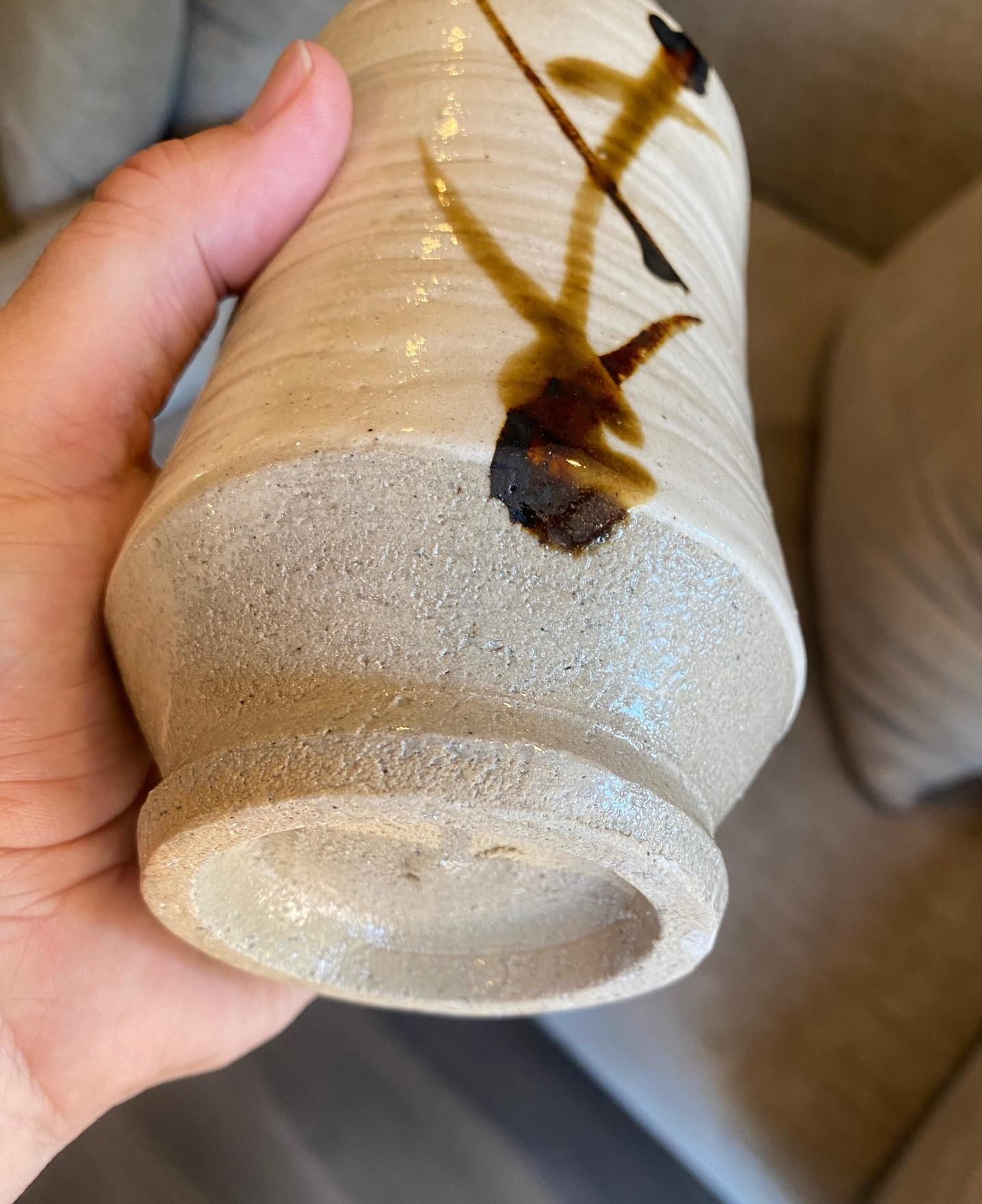 Shoji Hamada Japanese Pottery Mingei Bamboo Tetsue Hakeme Vase with Signed Box im Angebot 9