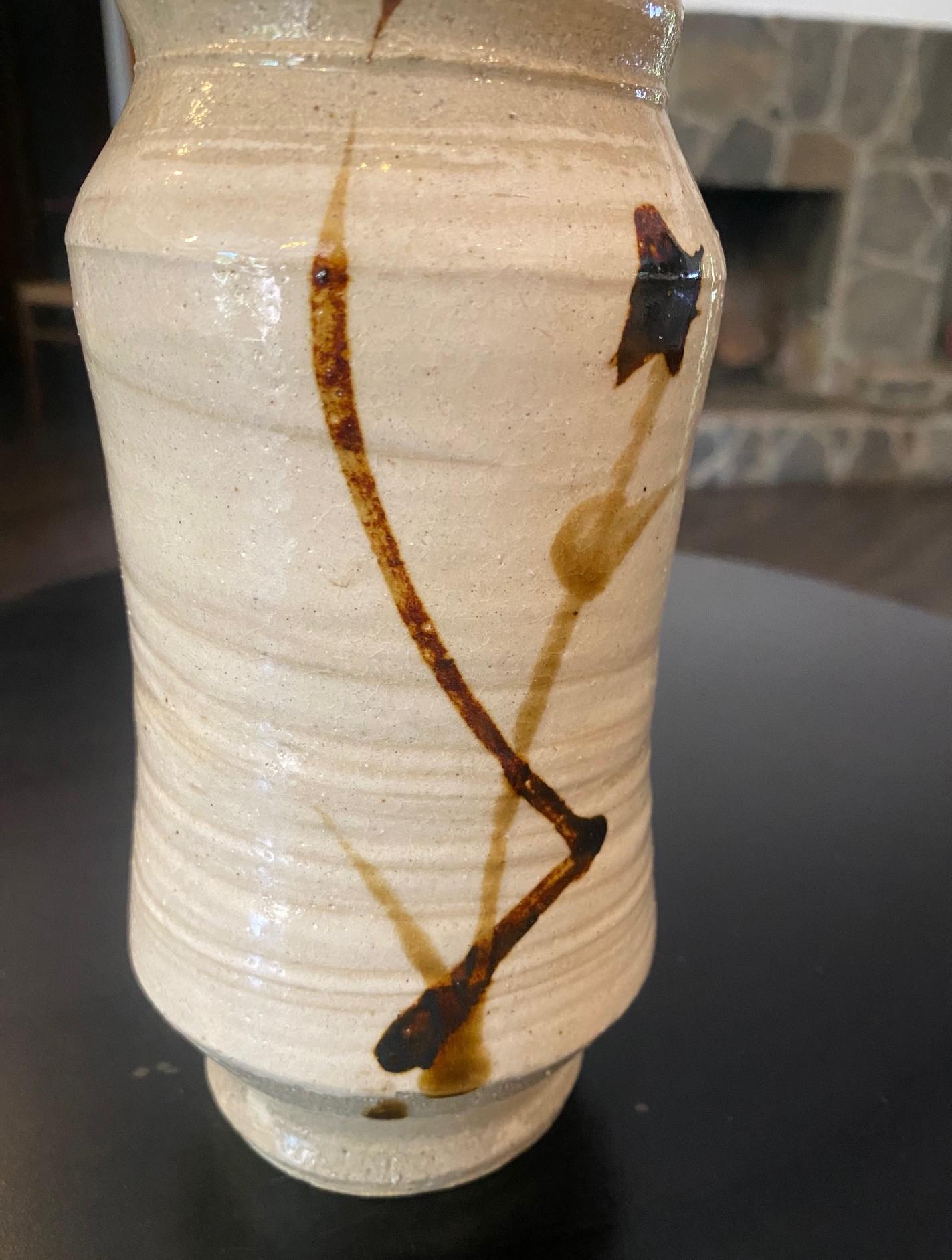 Shoji Hamada Japanese Pottery Mingei Bamboo Tetsue Hakeme Vase with Signed Box (Töpferwaren) im Angebot