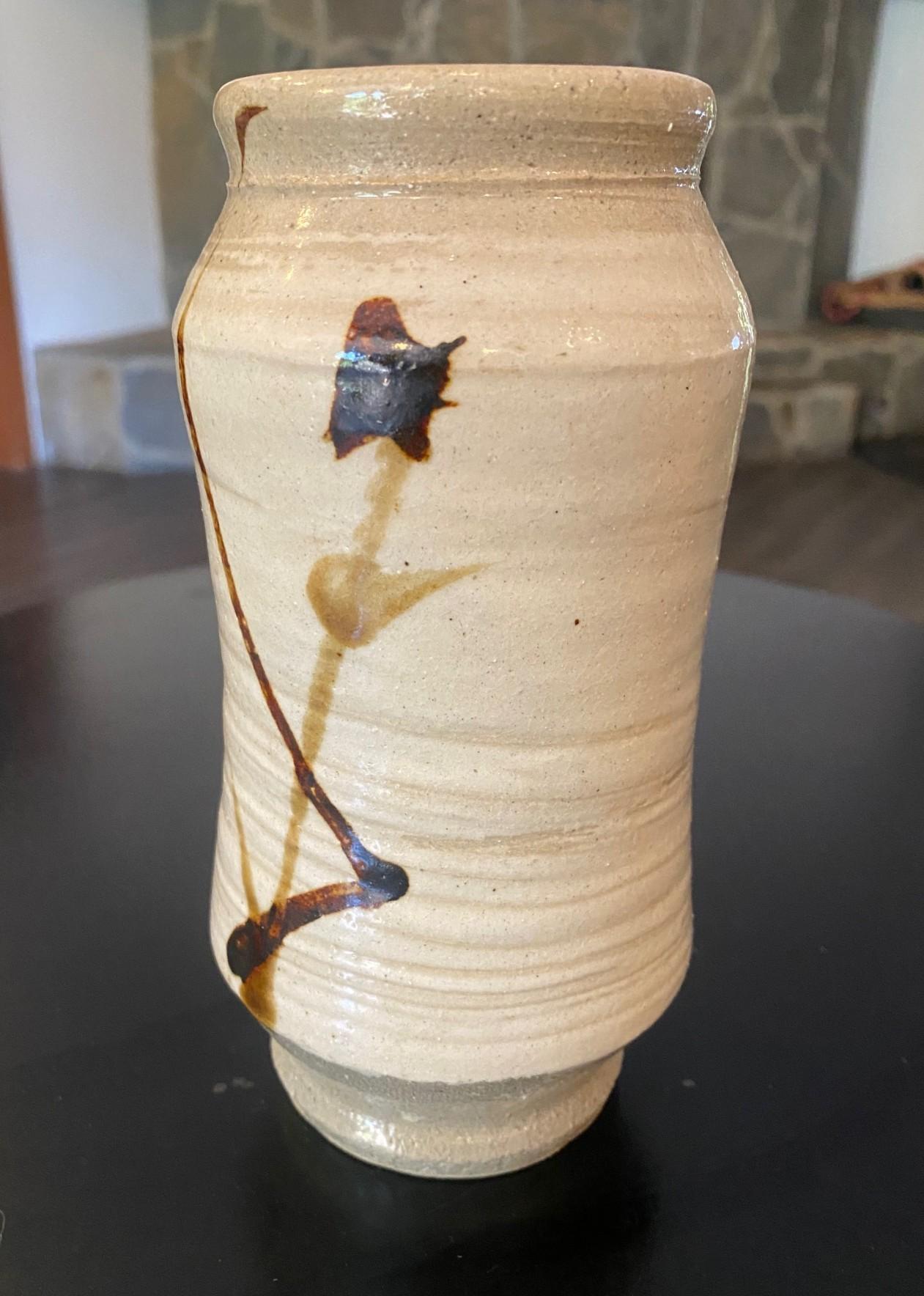 Shoji Hamada Japanese Pottery Mingei Bamboo Tetsue Hakeme Vase with Signed Box im Angebot 1