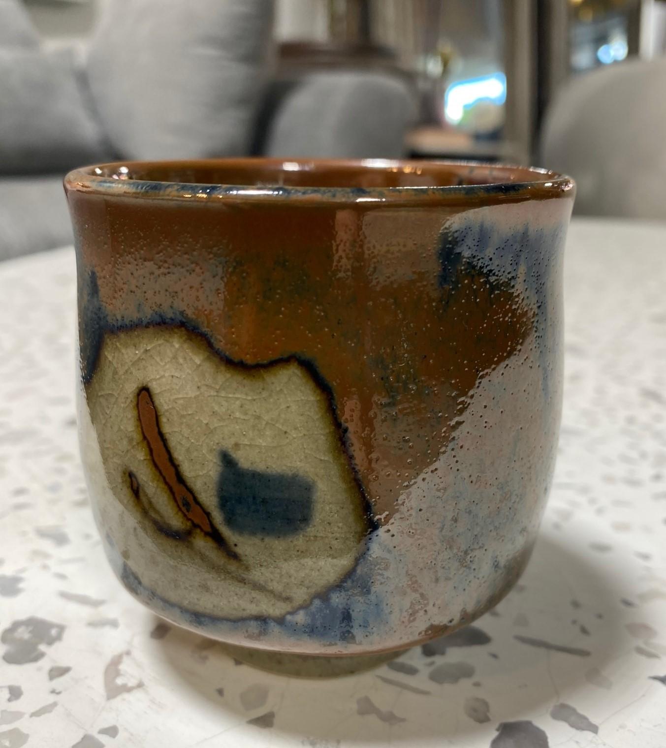 Vernissé Shoji Hamada Kakiyu Kaki Glaze Japanese Studio Pottery Yunomi Tasse à thé en vente