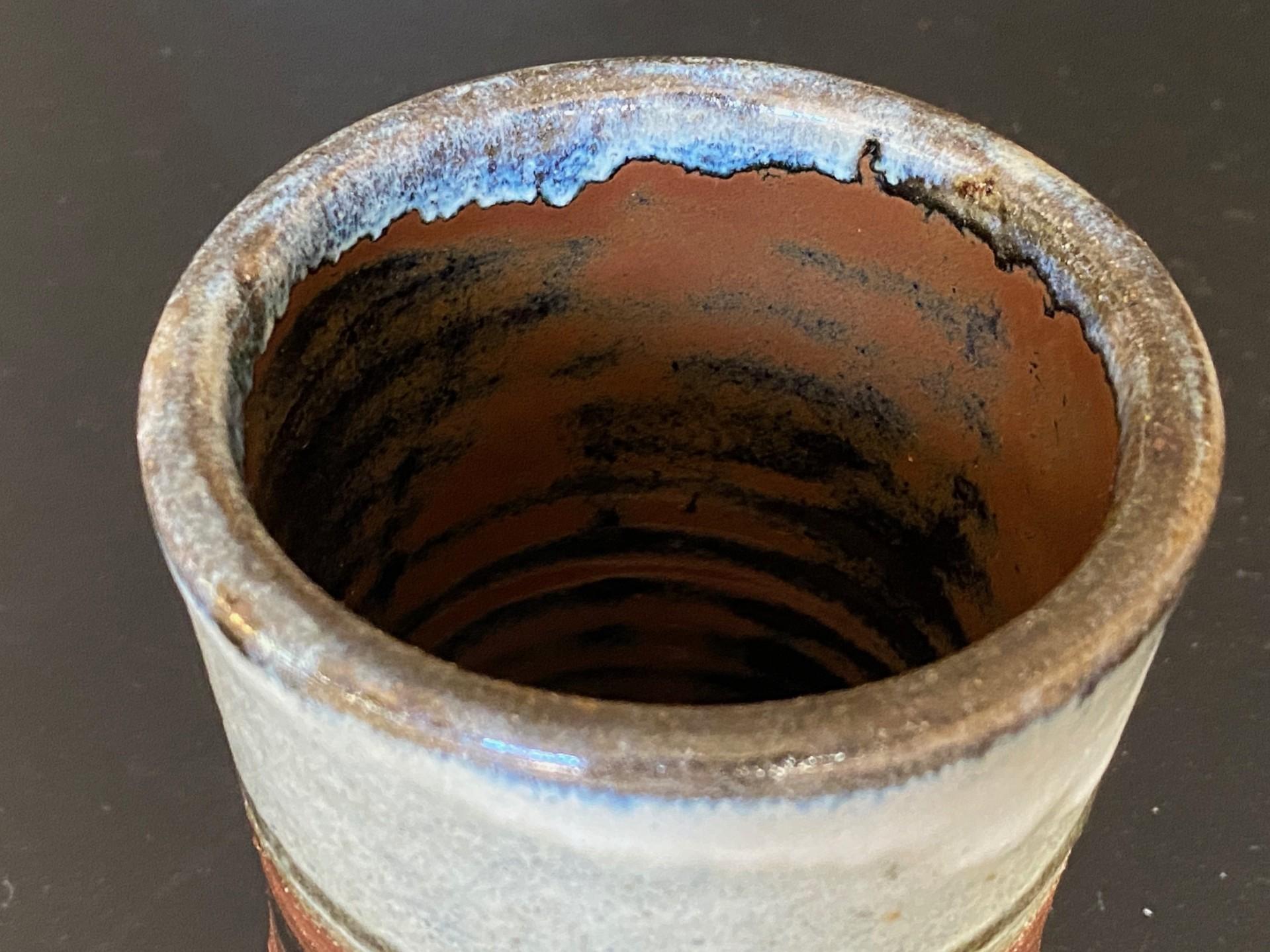 Shoji Hamada Mingei Kakiyu Kaki Nuka Glaze Flower Vase With Original Signed Box In Good Condition For Sale In Studio City, CA