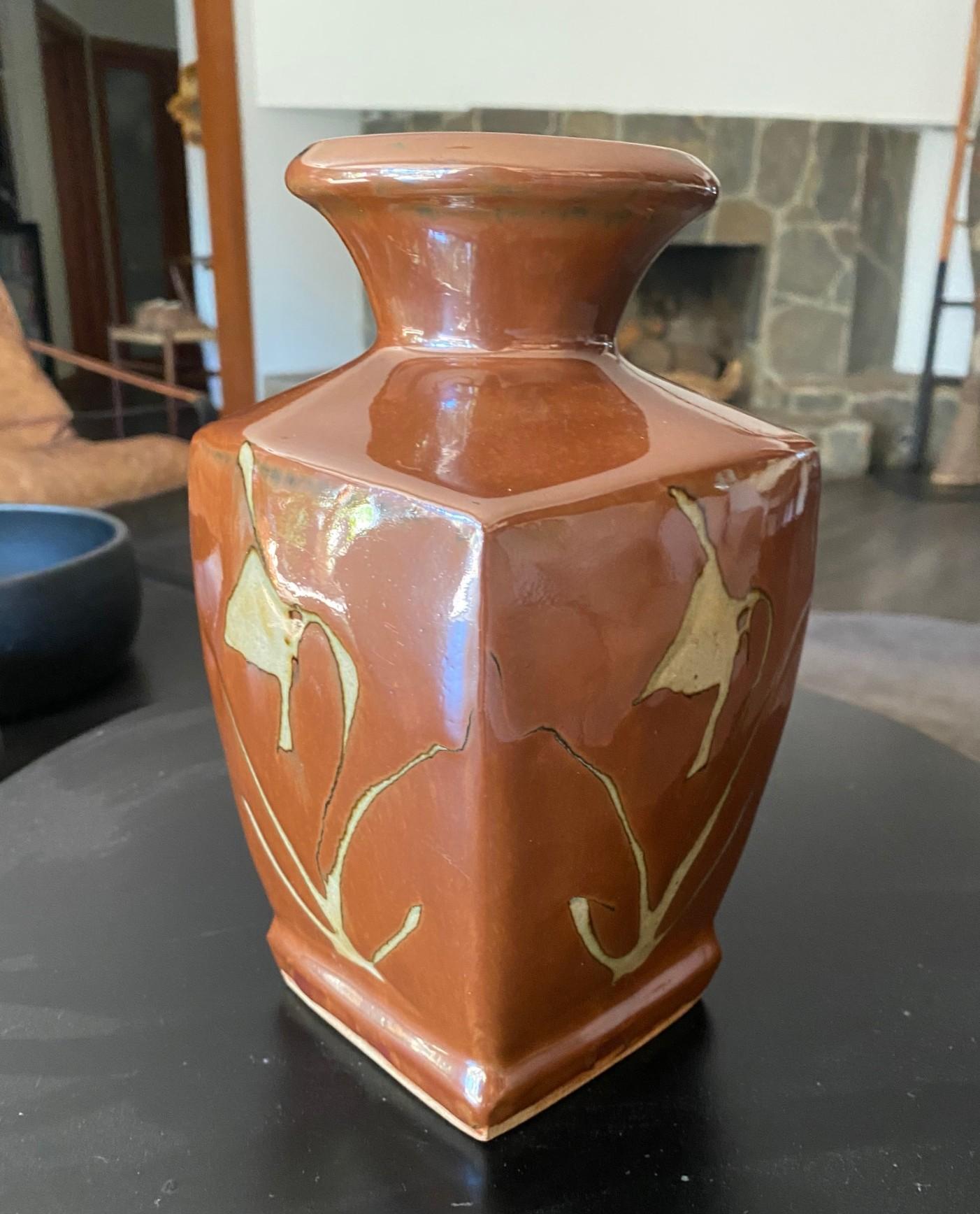 20ième siècle Vase Shoji Hamada Mingei Kakiyu Kaki à glaçure persane signé et scellé d'origine en vente