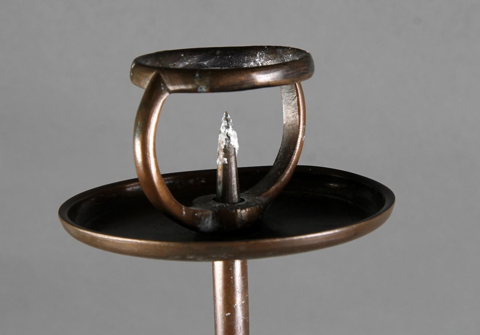 Shokudai Candle Holders of Bronze from Japan, Meiji 1868-1912 For Sale 5