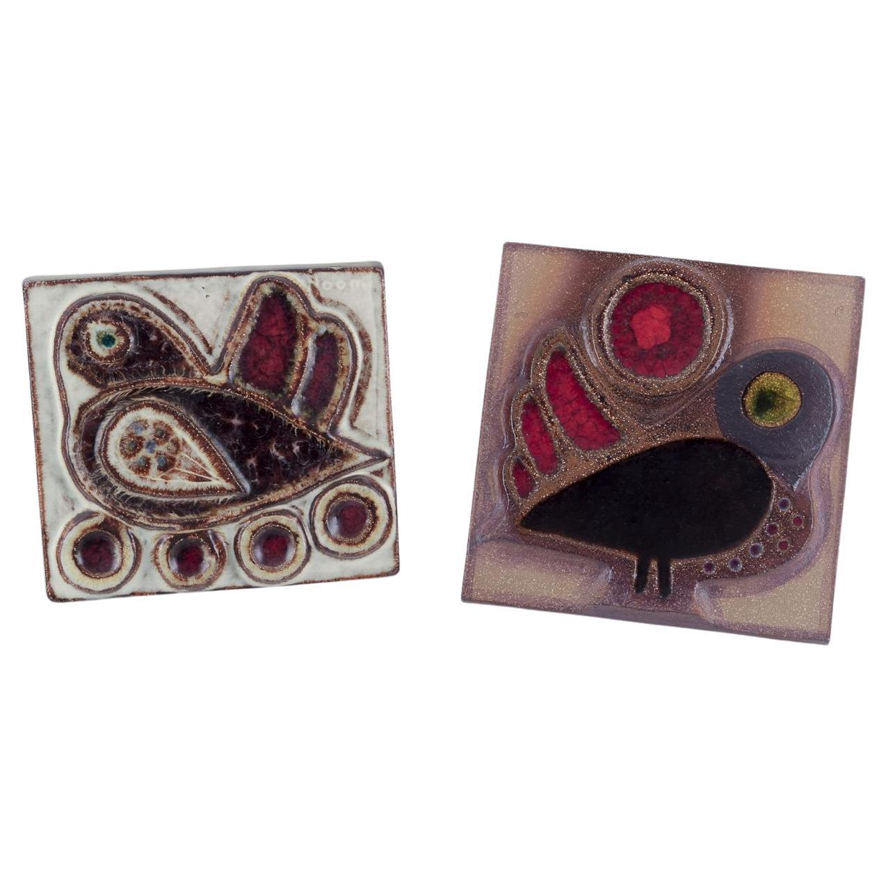 Søholm, Bornholm. Two ceramic plaques. Birds in relief. Polychrome glaze.