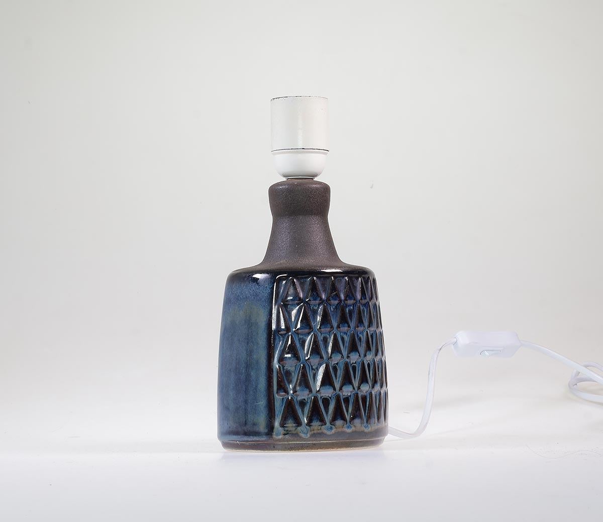 Scandinavian Modern Søholm ceramic blue table lamp model 1036 For Sale