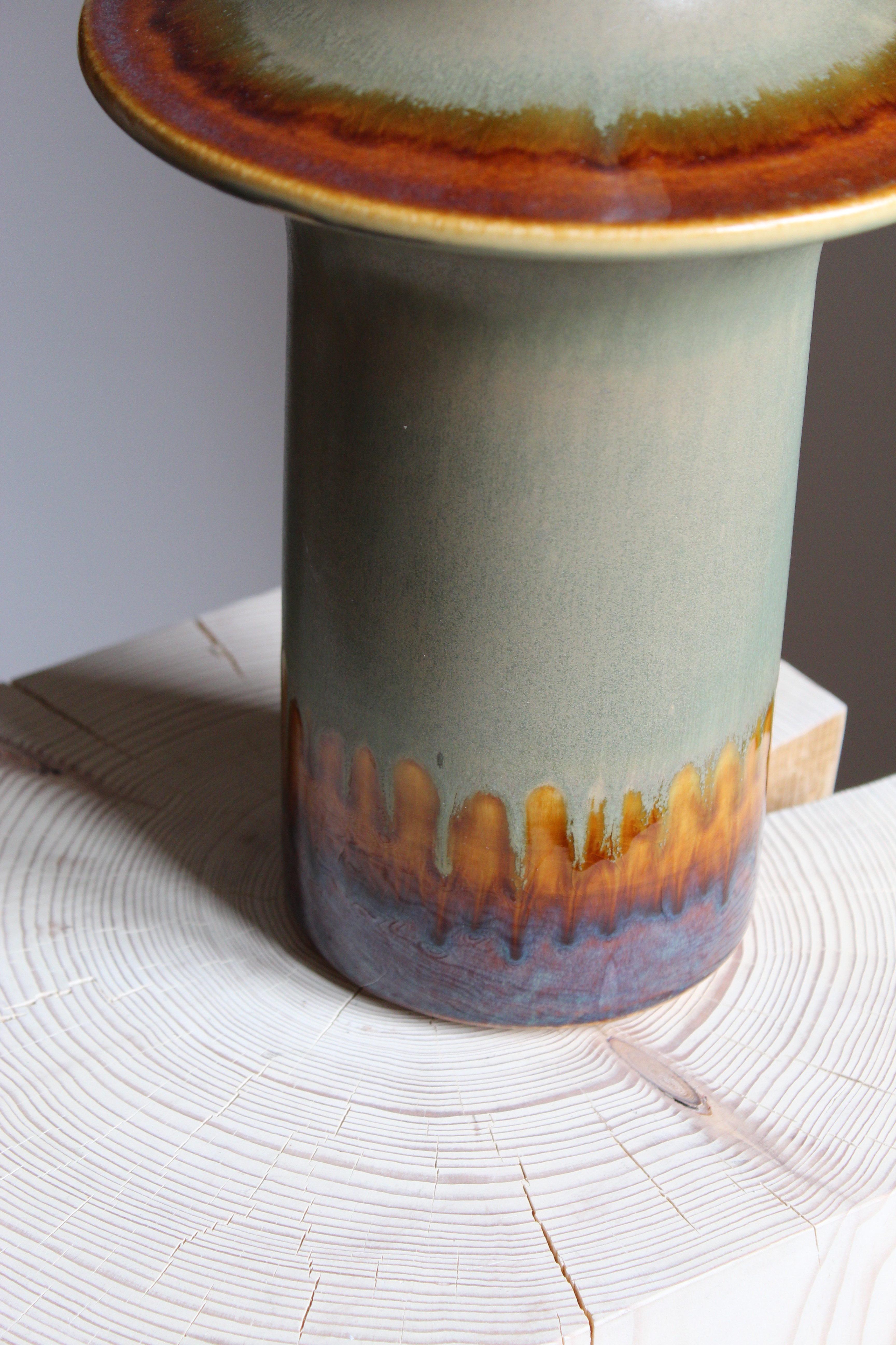 Søholm Keramik, Sizable Table Lamp, Glazed Stoneware, Bornholm, Denmark, 1960s In Good Condition In High Point, NC