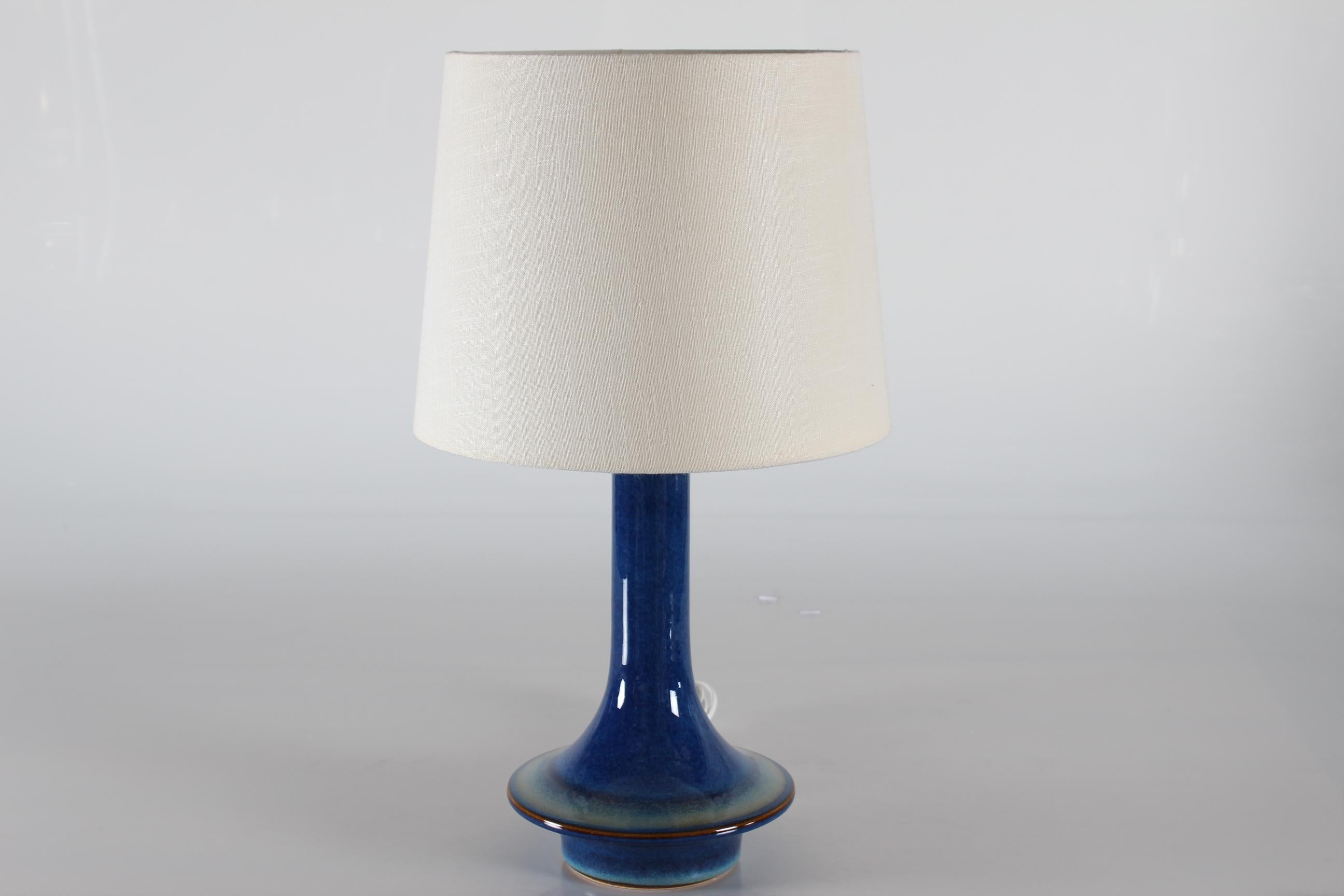 Danish Søholm Sculptural Ufo Shaped Table Lamp Blue Notes 1960s In Good Condition For Sale In Aarhus C, DK