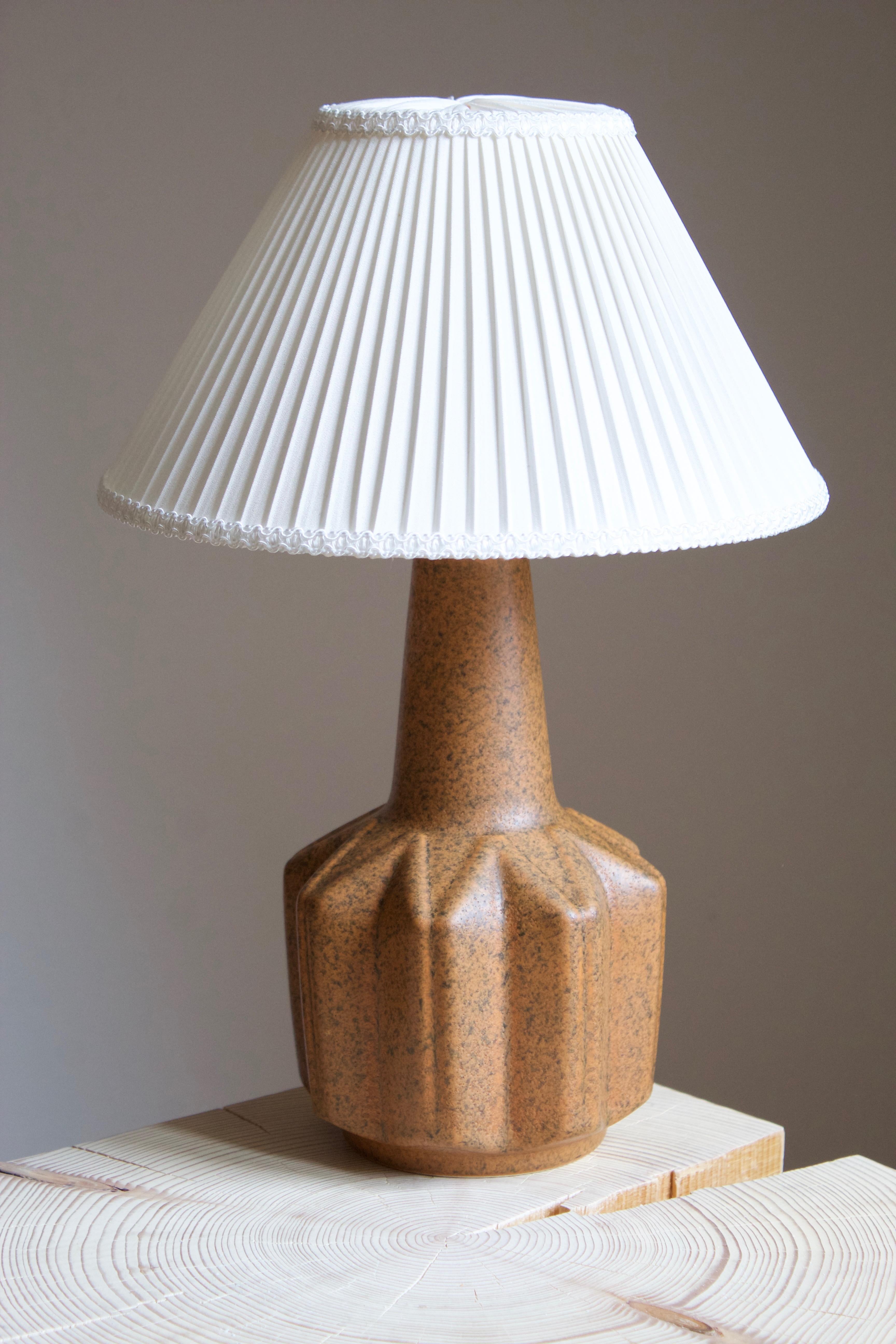 Mid-Century Modern Søholm Stentøj, Table Lamp, Glazed Incised Stoneware, Bornholm, Denmark, 1960s