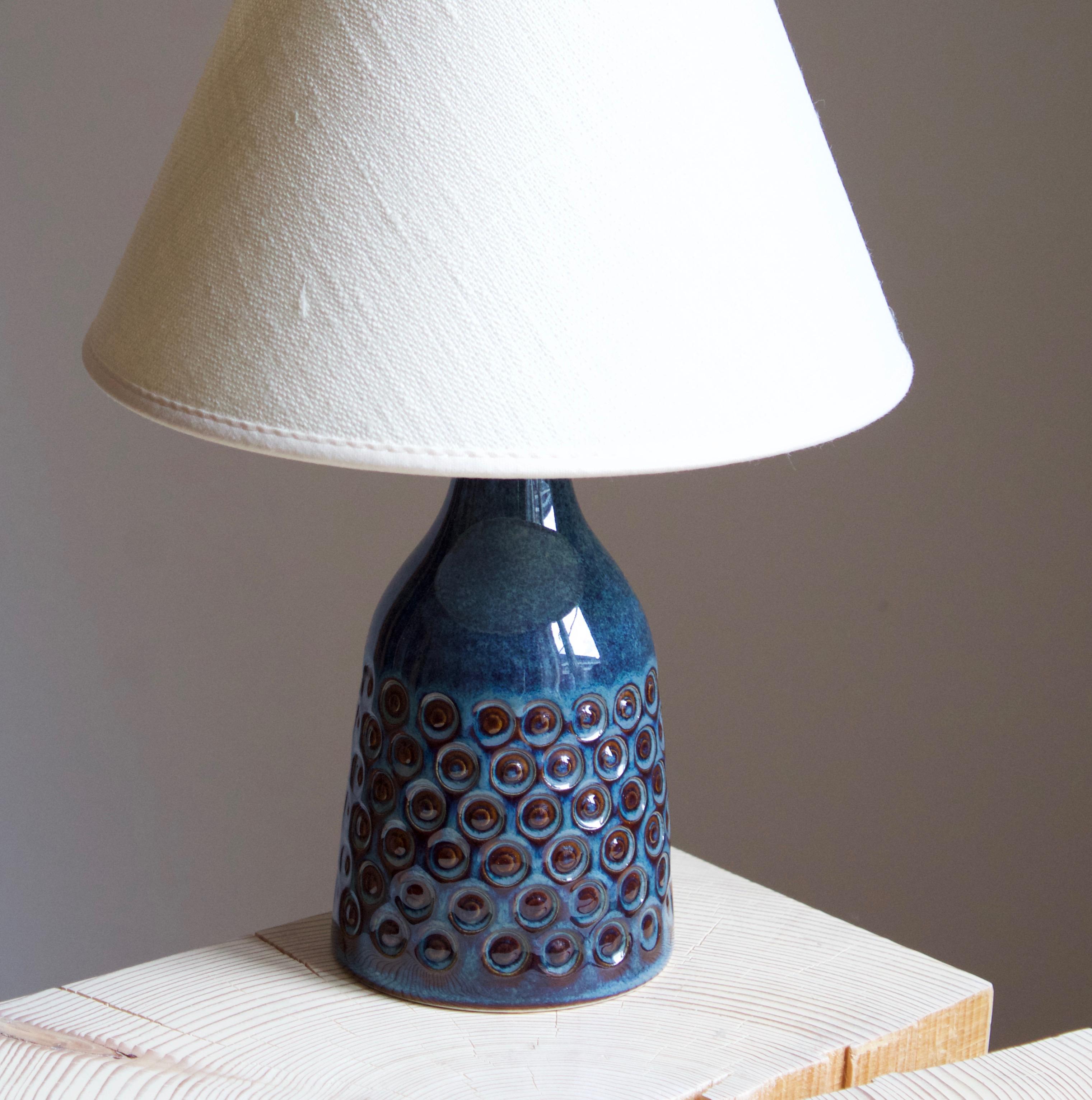 Mid-Century Modern Søholm Stentøj, Table Lamp, Glazed Incised Stoneware, Bornholm, Denmark, 1960s