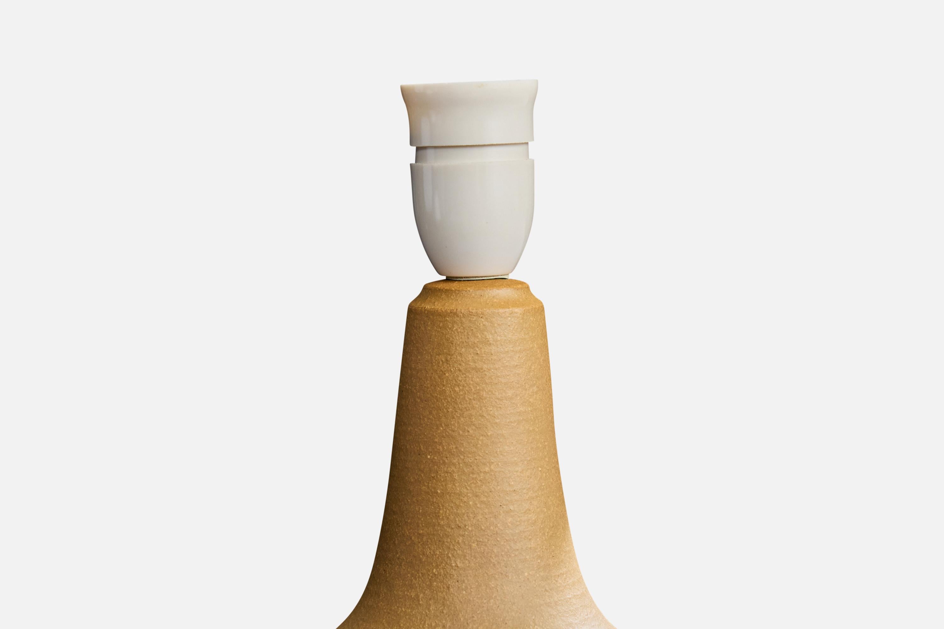 Søholm Stentøj, Table Lamp, Stoneware, Denmark, 1960s In Good Condition For Sale In High Point, NC