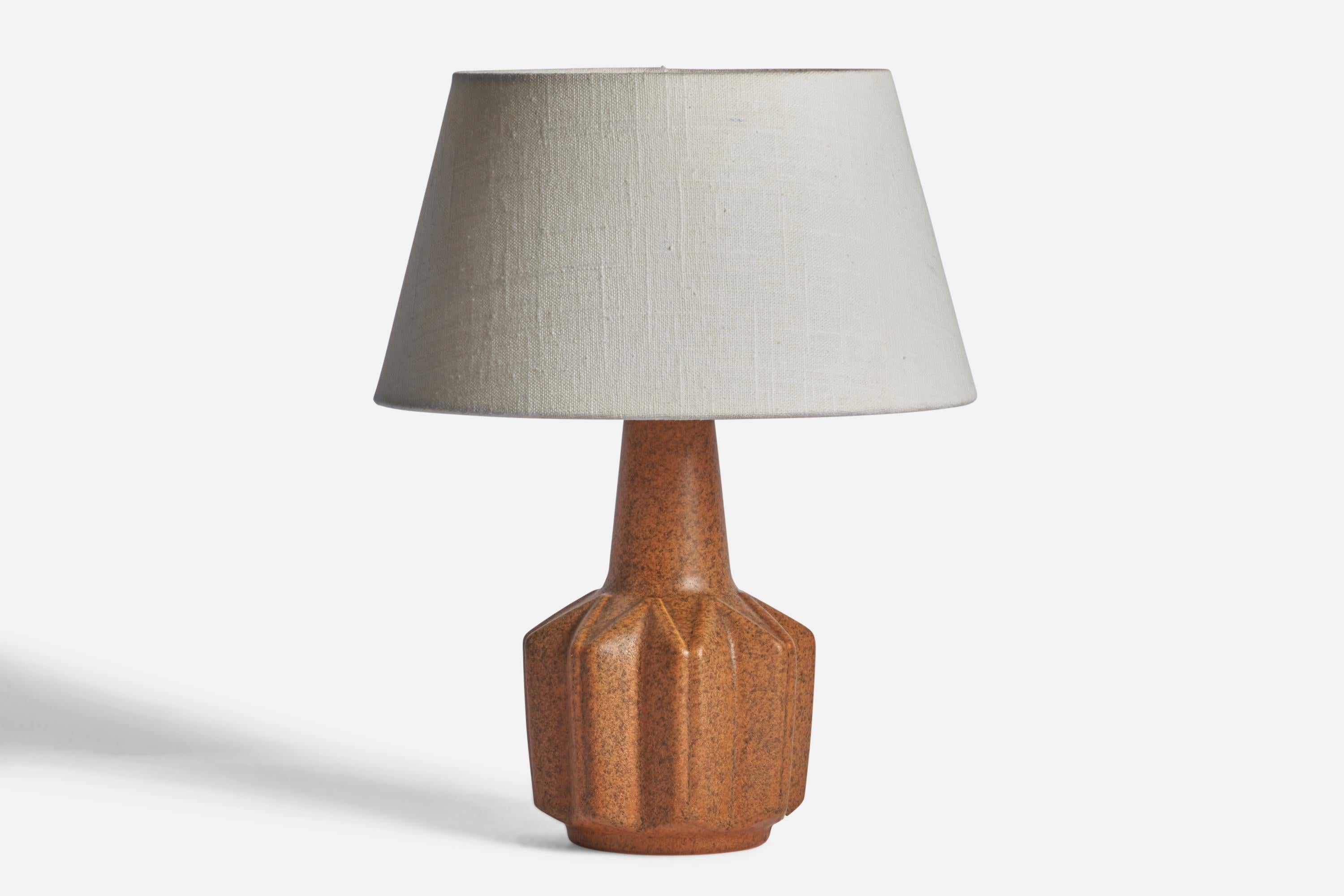 
A matte brown-glazed stoneware table lamp designed and produced by 
Søholm, Bornholm, Denmark, 1960s

Dimensions of Lamp (inches): 10