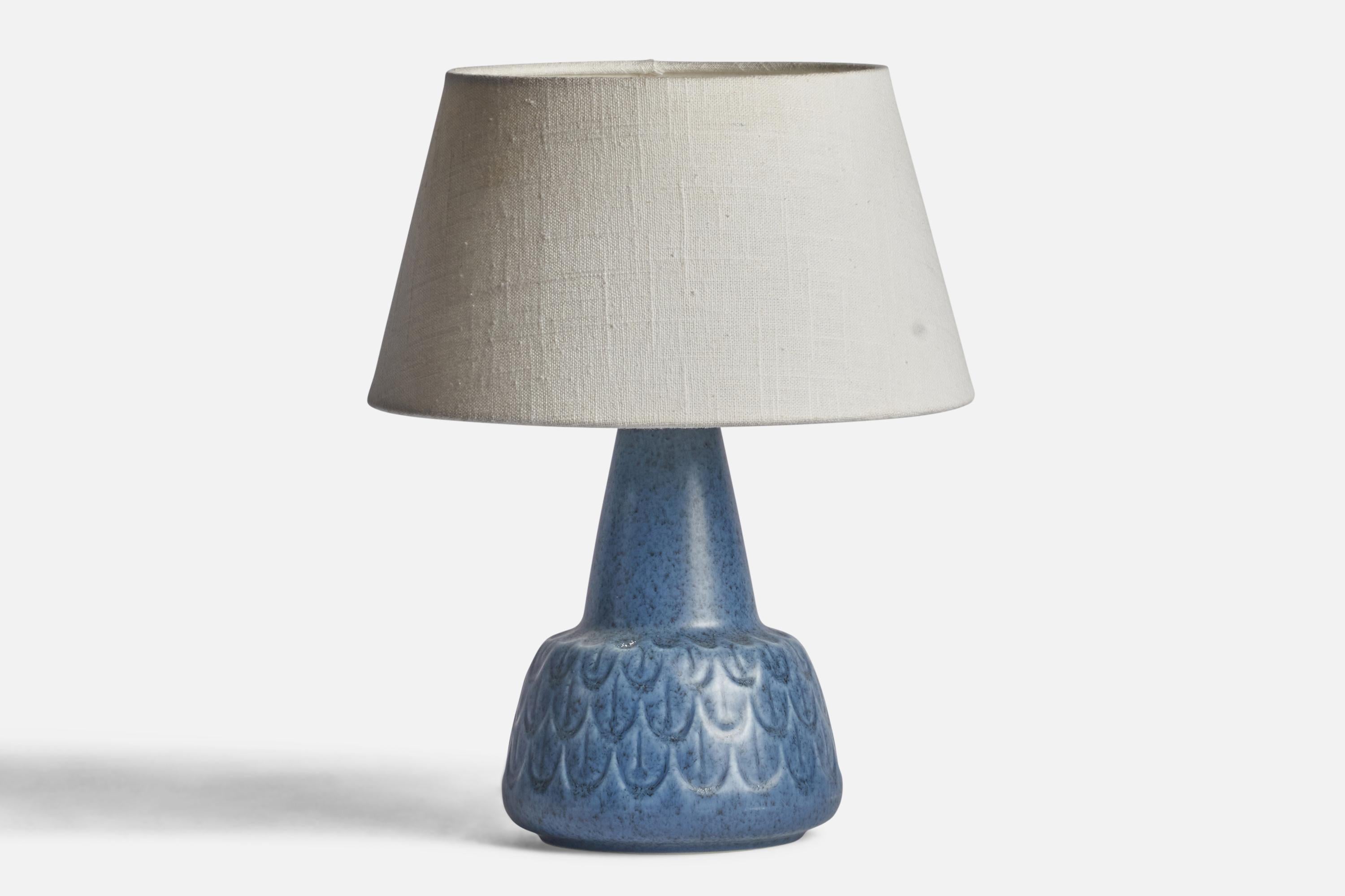 A blue-glazed stoneware table lamp designed and produced by Søholm, Bornholm, Denmark, 1960s.

Dimensions of Lamp (inches): 9.75