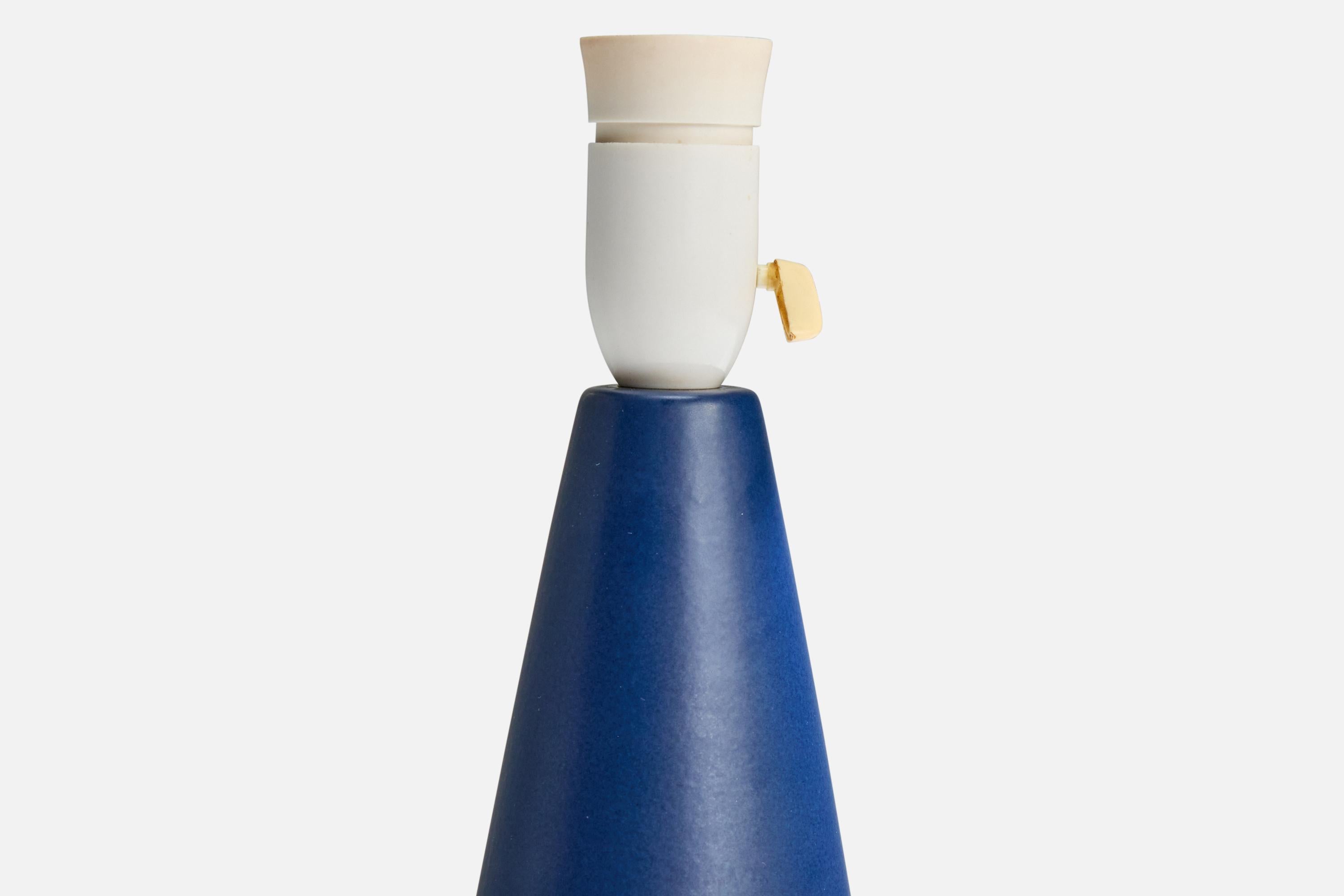 Søholm, Table Lamp, Stoneware, Denmark, 1960s In Good Condition For Sale In High Point, NC