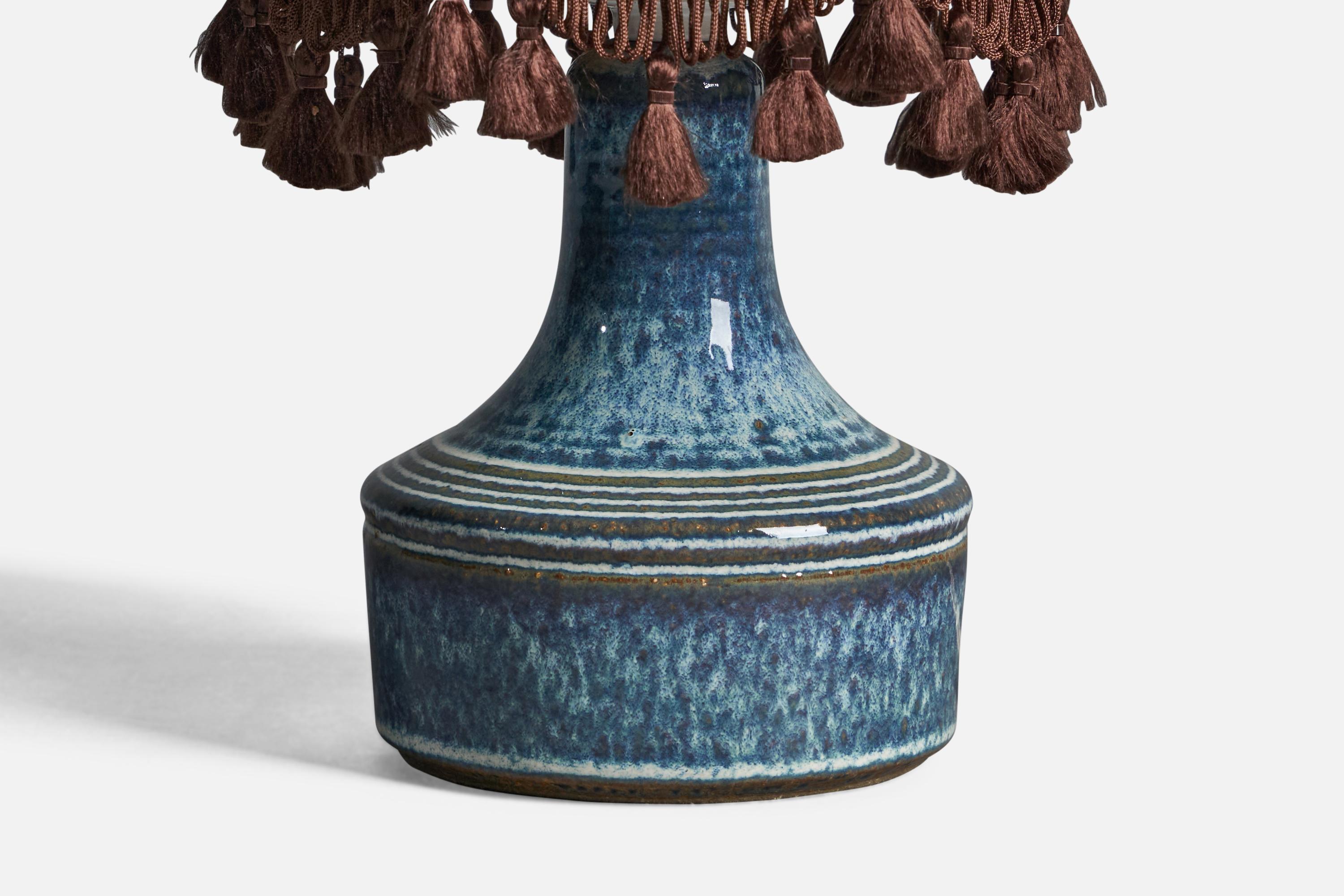 Søholm, Table Lamp, Stoneware, Fabric, Sweden, 1960s In Good Condition For Sale In High Point, NC
