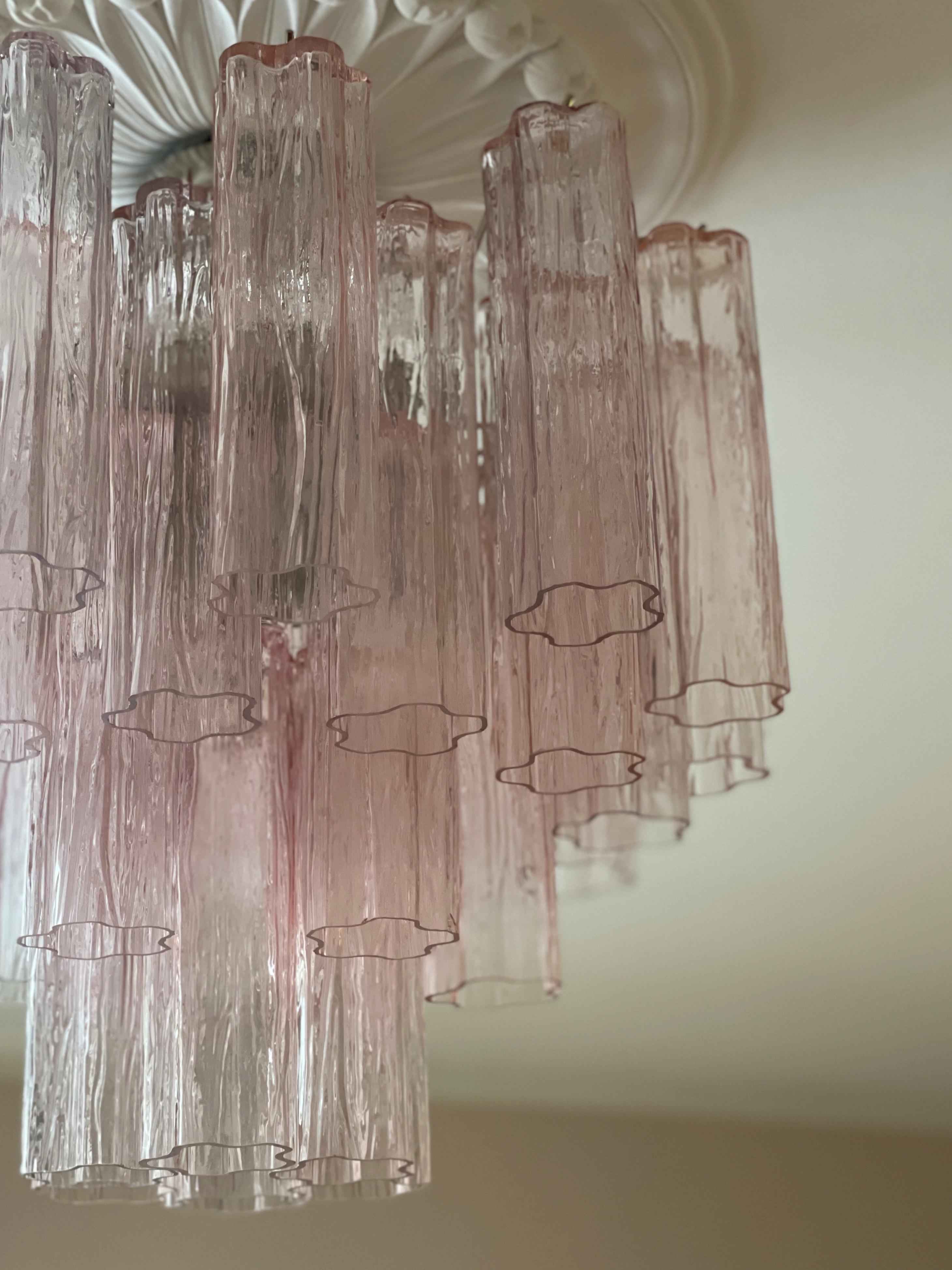 Short Bold Colorful Pink Flush Mount Murano Kronleuchter * Höhe 1,9 Fuß / 22,8