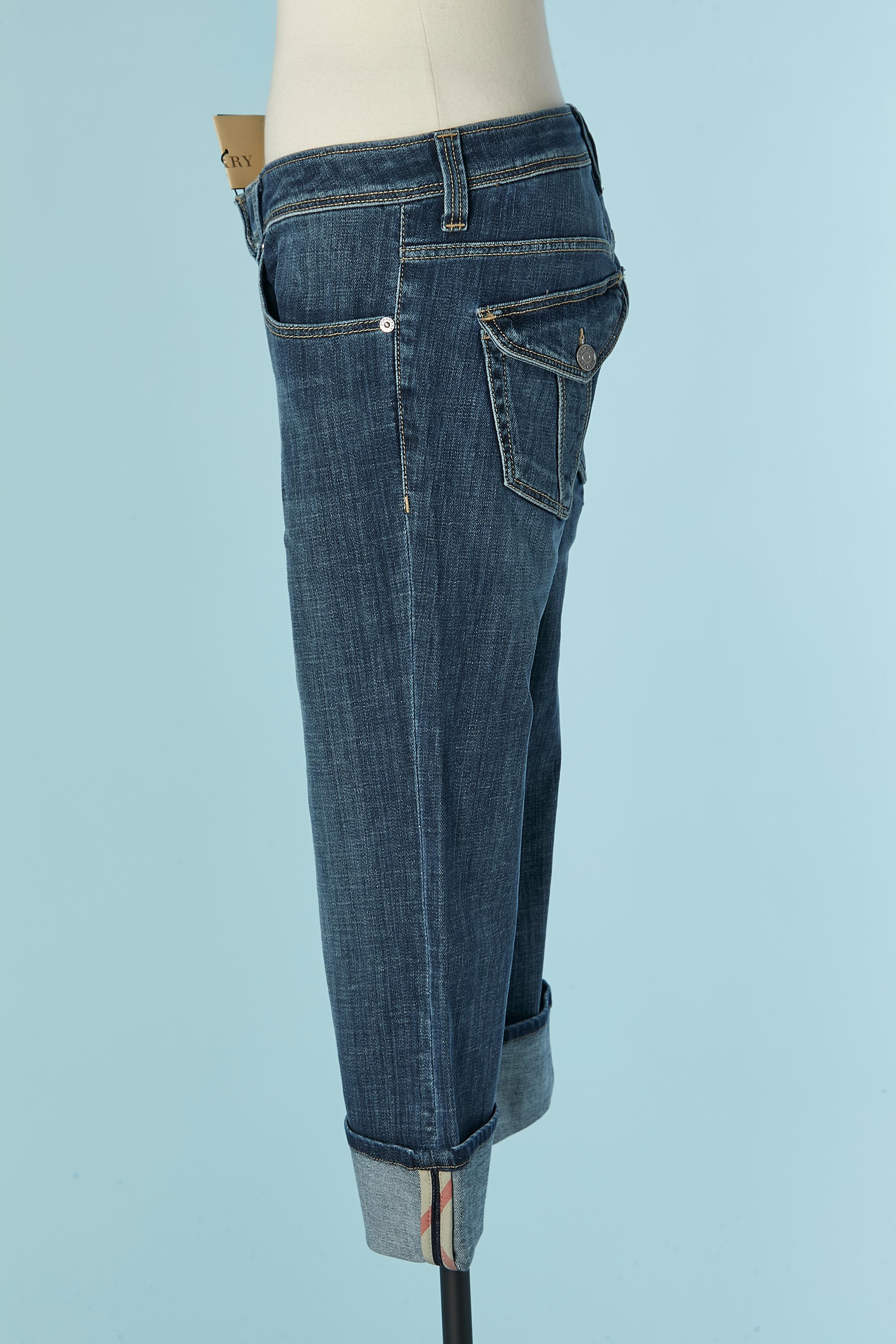Jean court en denim BURBERRY BRIT Nouveau avec étiquette Neuf - En vente à Saint-Ouen-Sur-Seine, FR